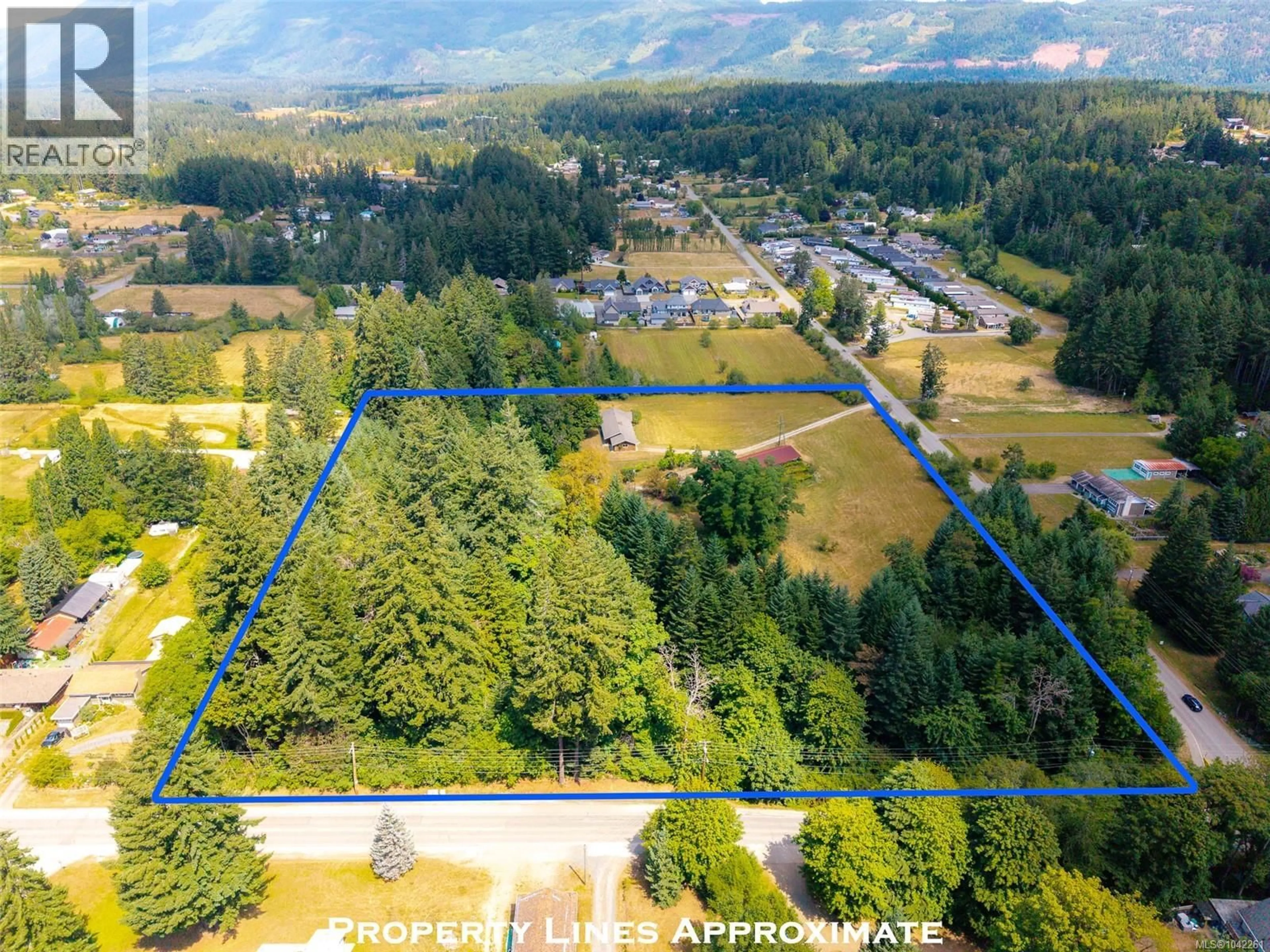 A pic from outside/outdoor area/front of a property/back of a property/a pic from drone, water/lake/river/ocean view for 5526 GRANDVIEW ROAD, Port Alberni British Columbia V9Y8H5