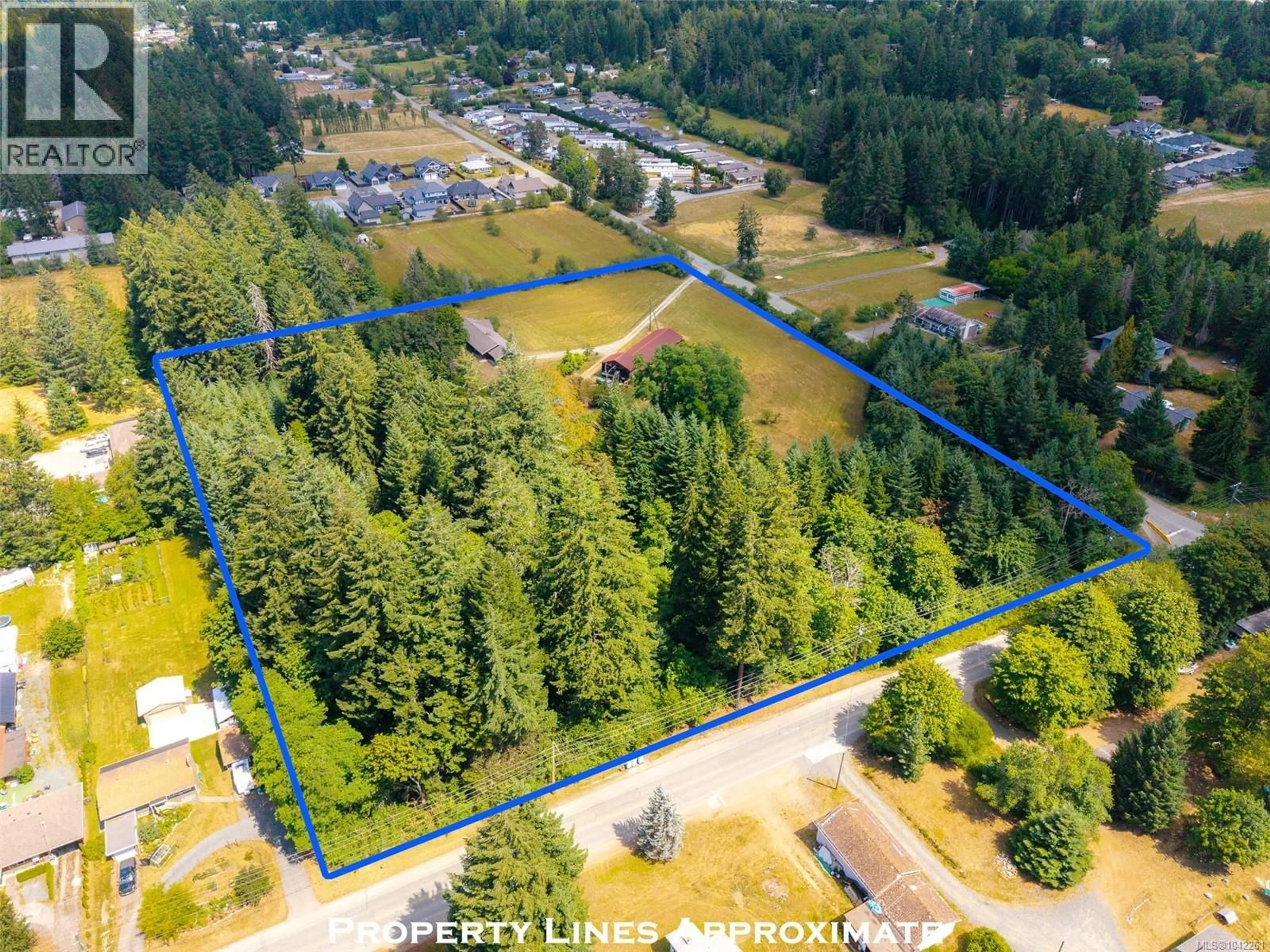A pic from outside/outdoor area/front of a property/back of a property/a pic from drone, unknown for 5526 GRANDVIEW ROAD, Port Alberni British Columbia V9Y8H5