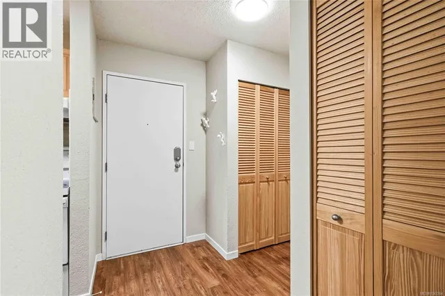 304 - 830 ESQUIMALT ROAD, Esquimalt 5