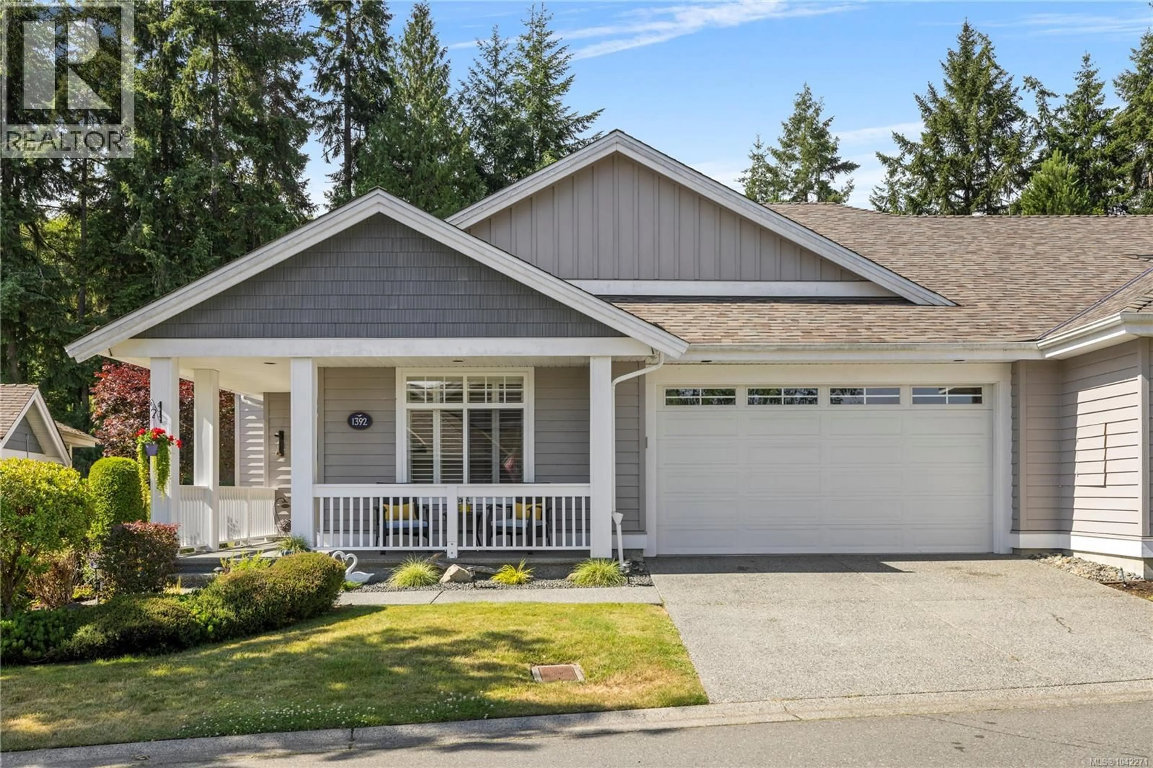 Home with vinyl exterior material, street for 1392 CAPE COD DRIVE, Parksville British Columbia V9P2Y4