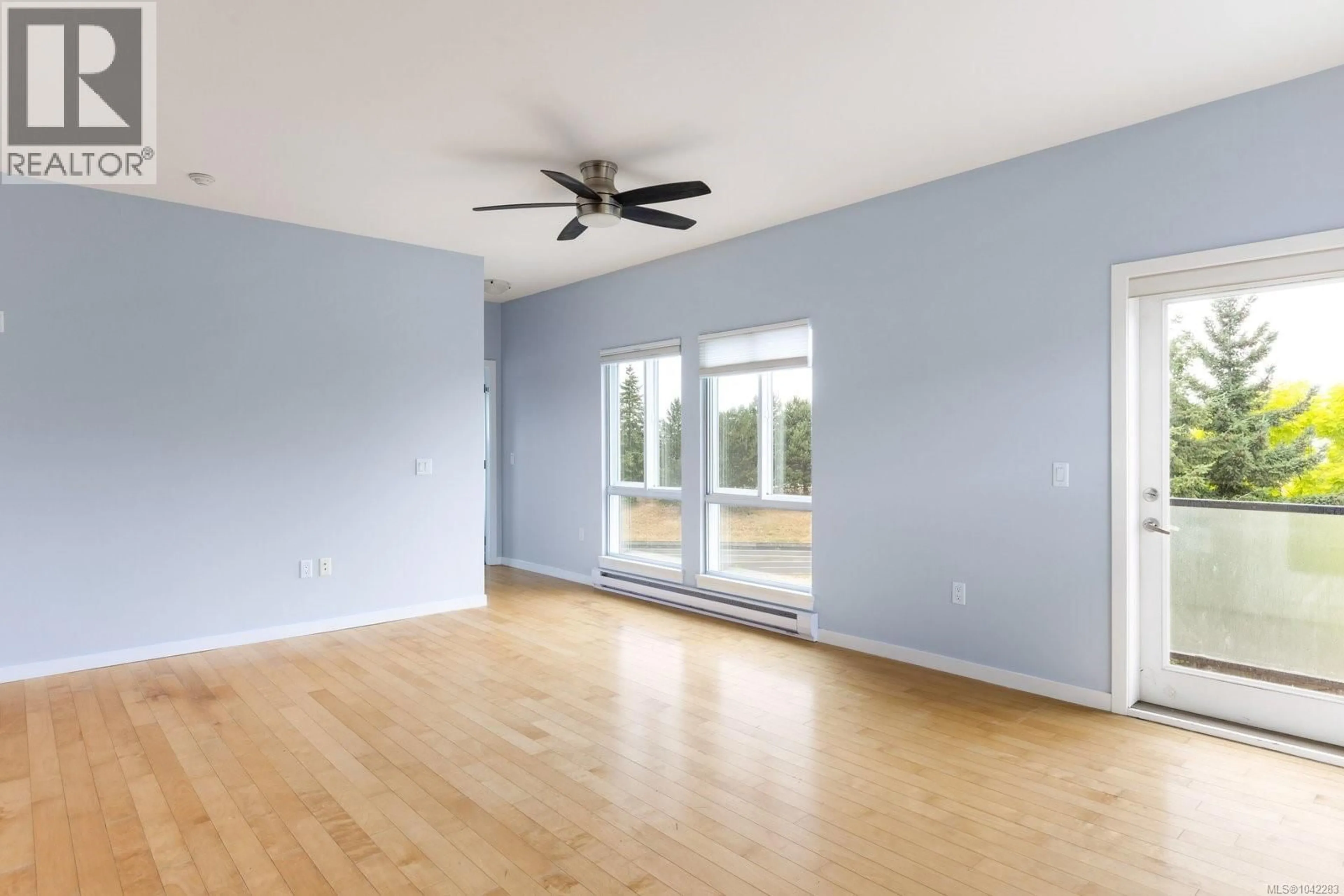 A pic of a room for 304 - 4052 DOUGLAS STREET, Saanich British Columbia V8X0A5