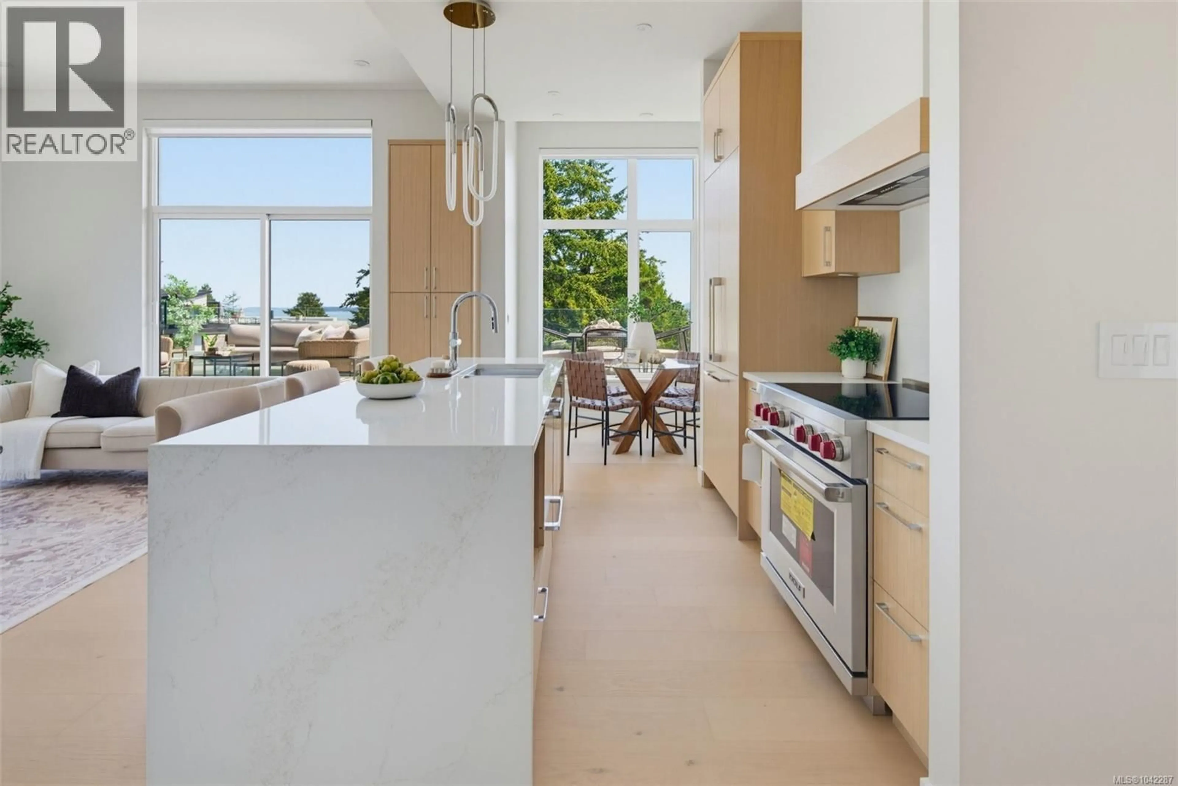 Contemporary kitchen, ceramic/tile floor for PH 404 - 5229 CORDOVA BAY ROAD, Saanich British Columbia V8Y2L1