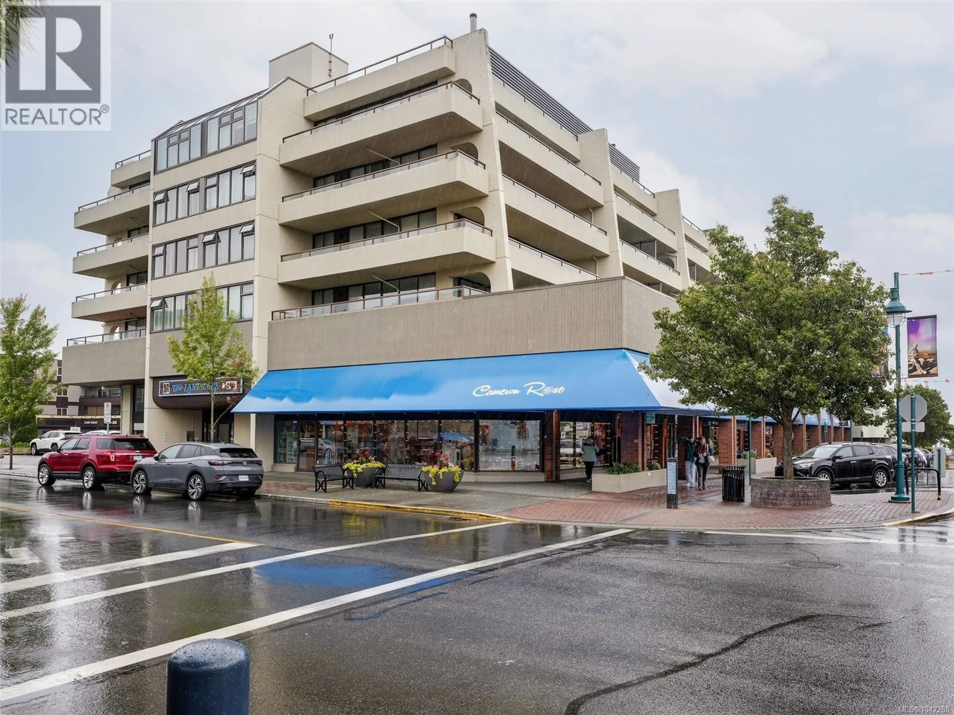 Parking for 409 - 9805 SECOND STREET, Sidney British Columbia V8L4T9