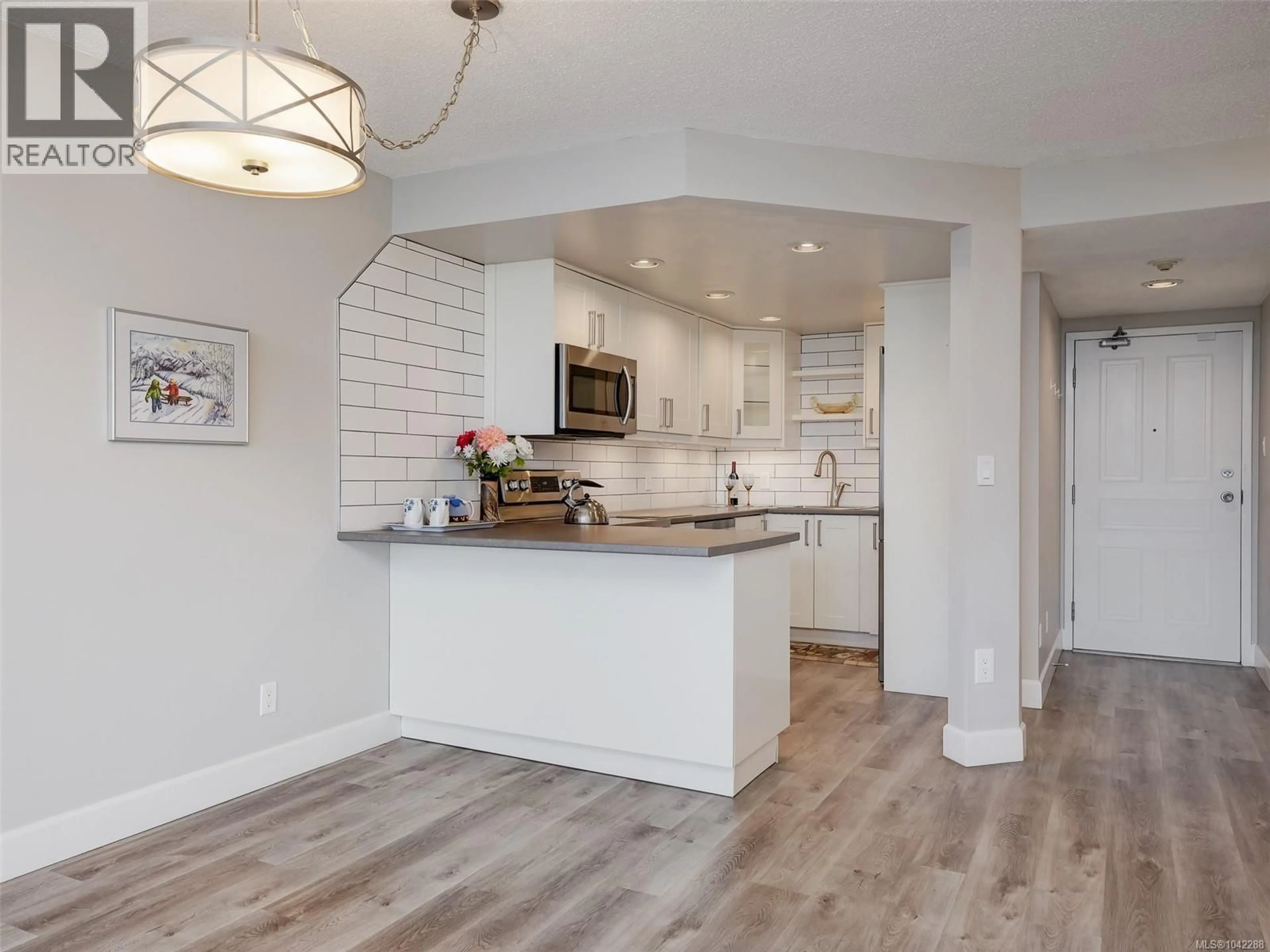 Open concept kitchen, unknown for 409 - 9805 SECOND STREET, Sidney British Columbia V8L4T9
