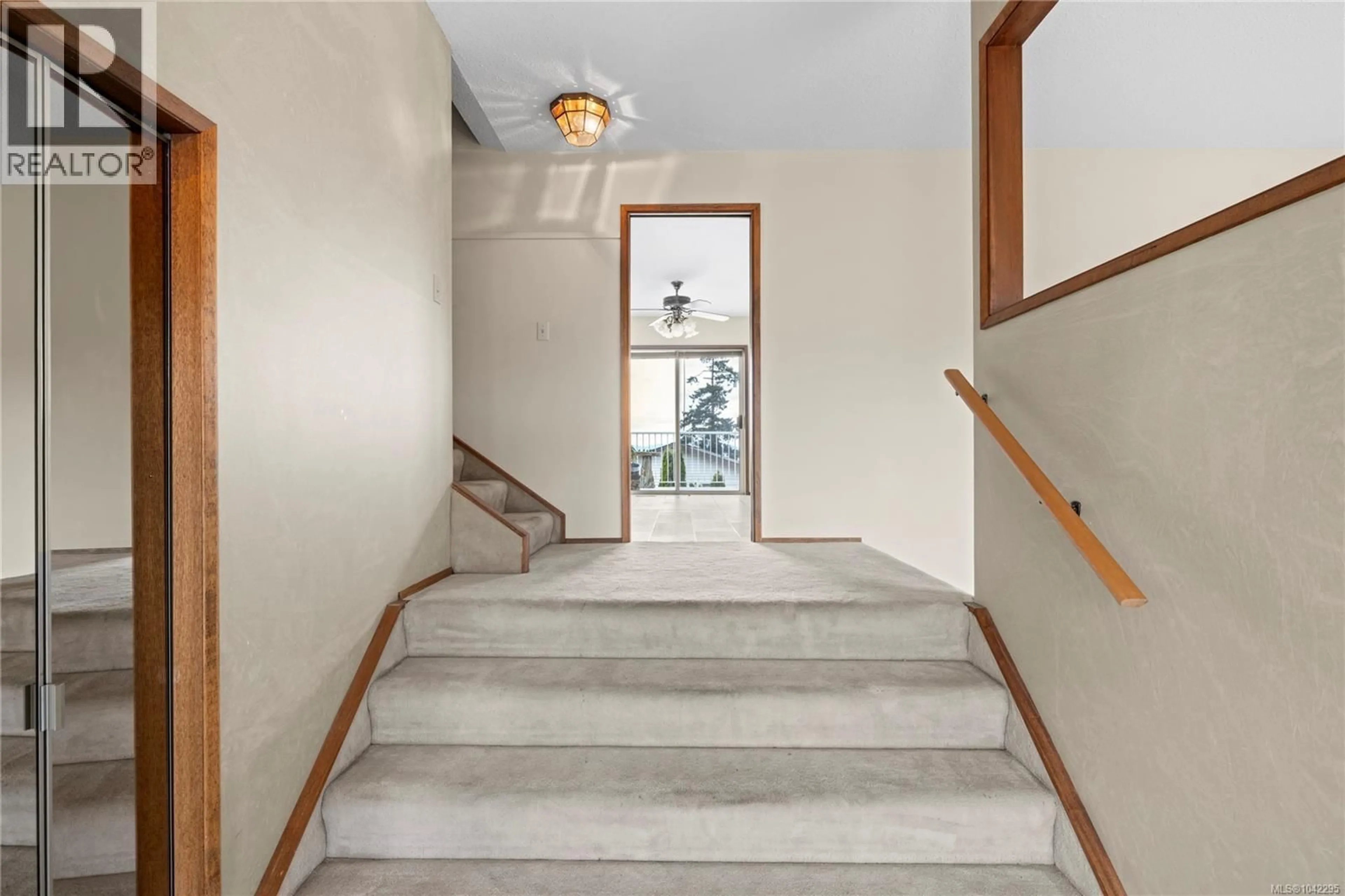 Unknown for 718 ISLE VIEW PLACE, Nanaimo British Columbia V9V1B4