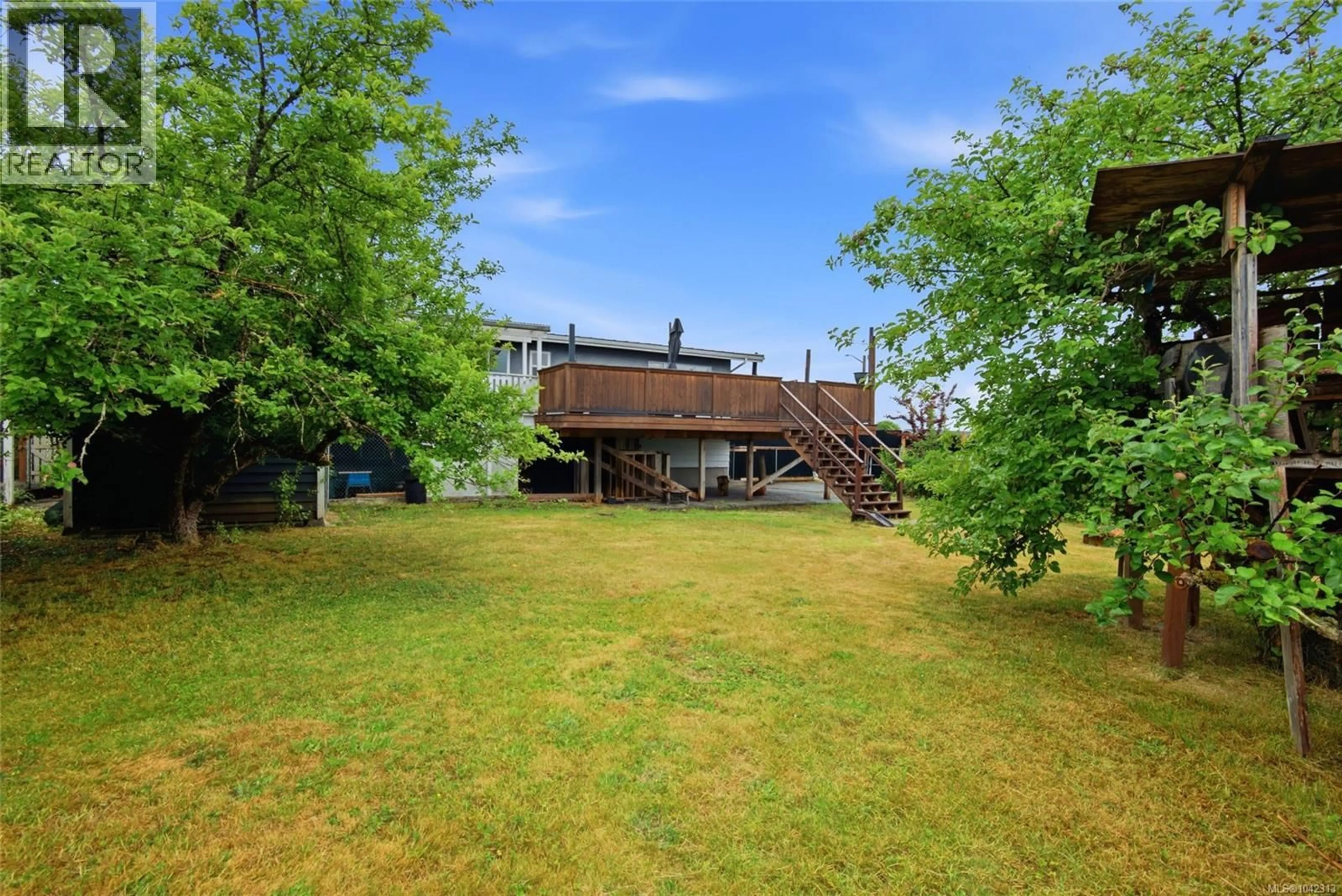 Patio, unknown for 3795 MICHIGAN ROAD, Port Alberni British Columbia V9Y5Z9