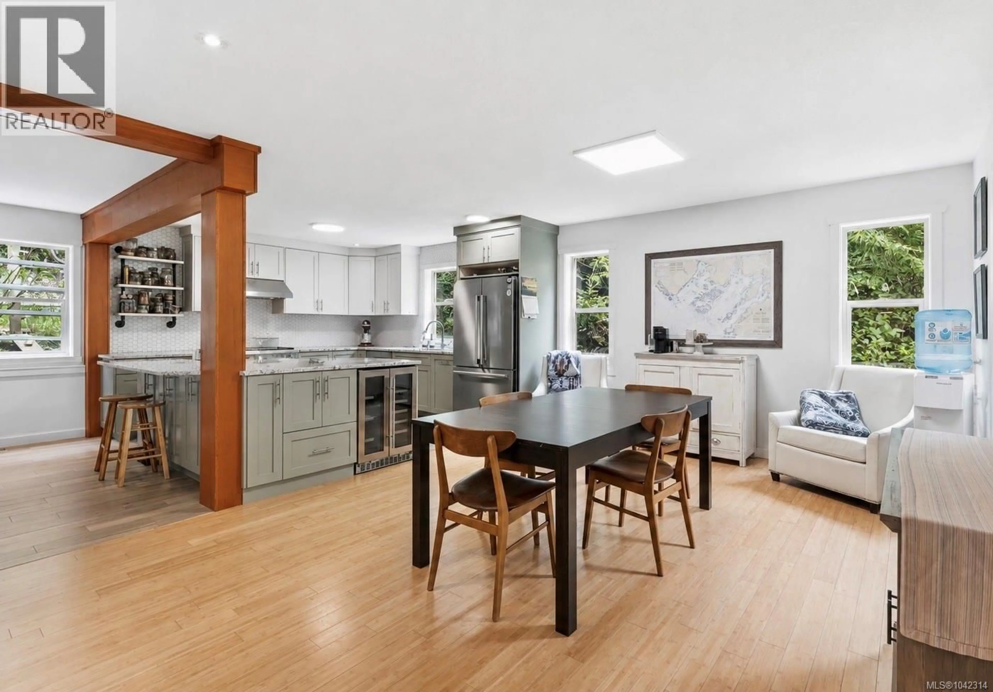 Open concept kitchen, unknown for 1302 VICTORIA ROAD, Ucluelet British Columbia V0R3A0
