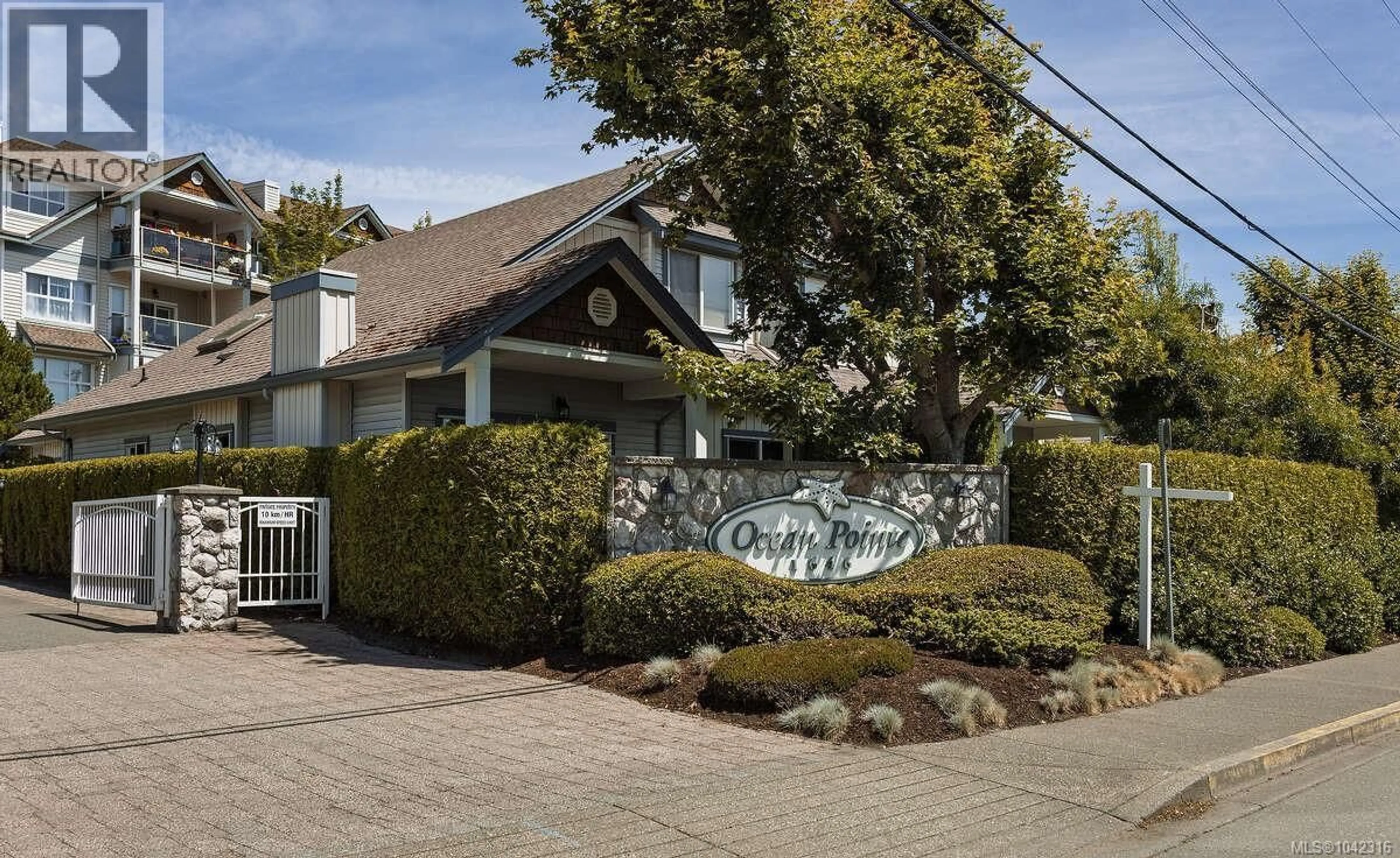 Unknown for 10 - 1646 BALMORAL AVENUE, Comox British Columbia V9M2N1