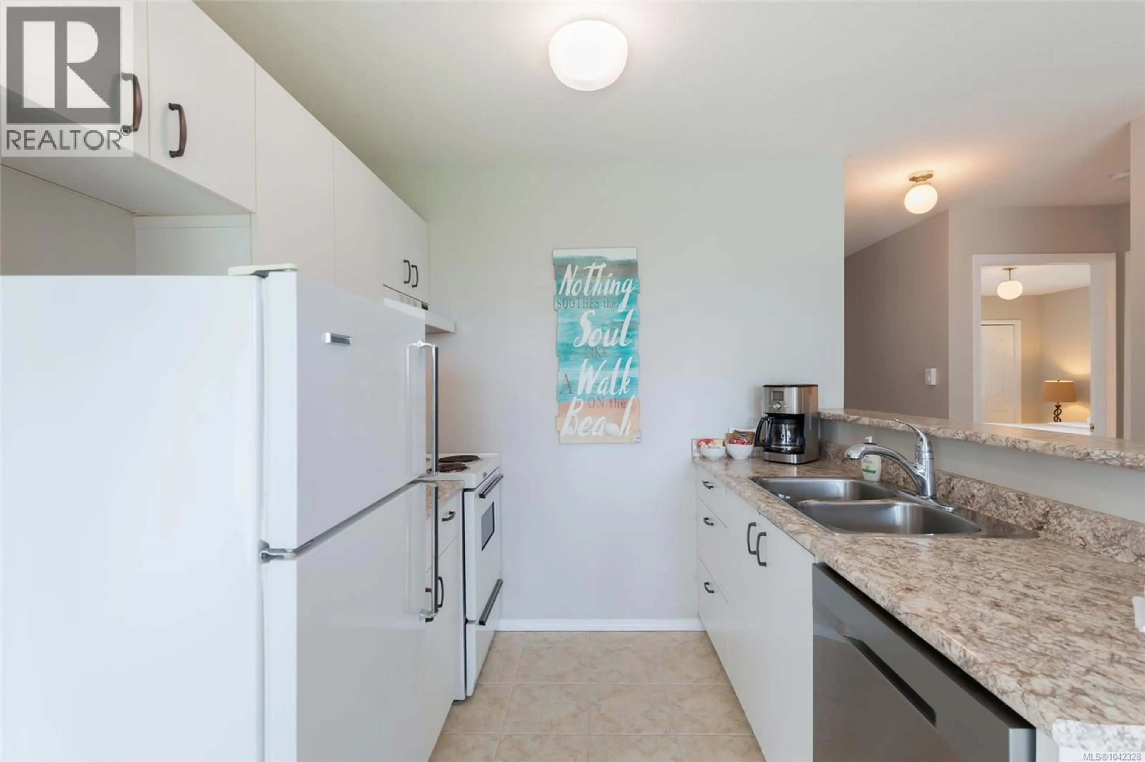 Standard kitchen, unknown for 31 - 1165 RESORT DRIVE, Parksville British Columbia V9P2E2