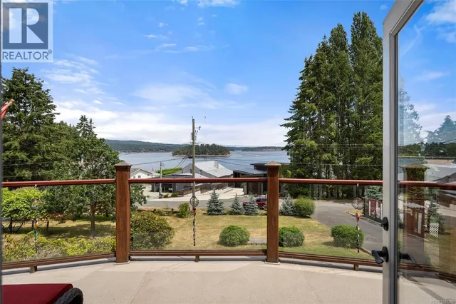 1671 FAWCETT ROAD, Nanaimo 2