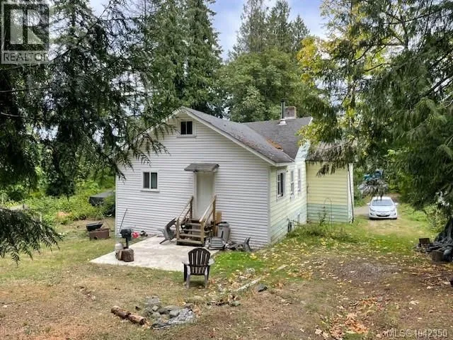 220 FULFORD-GANGES ROAD, Salt Spring 2