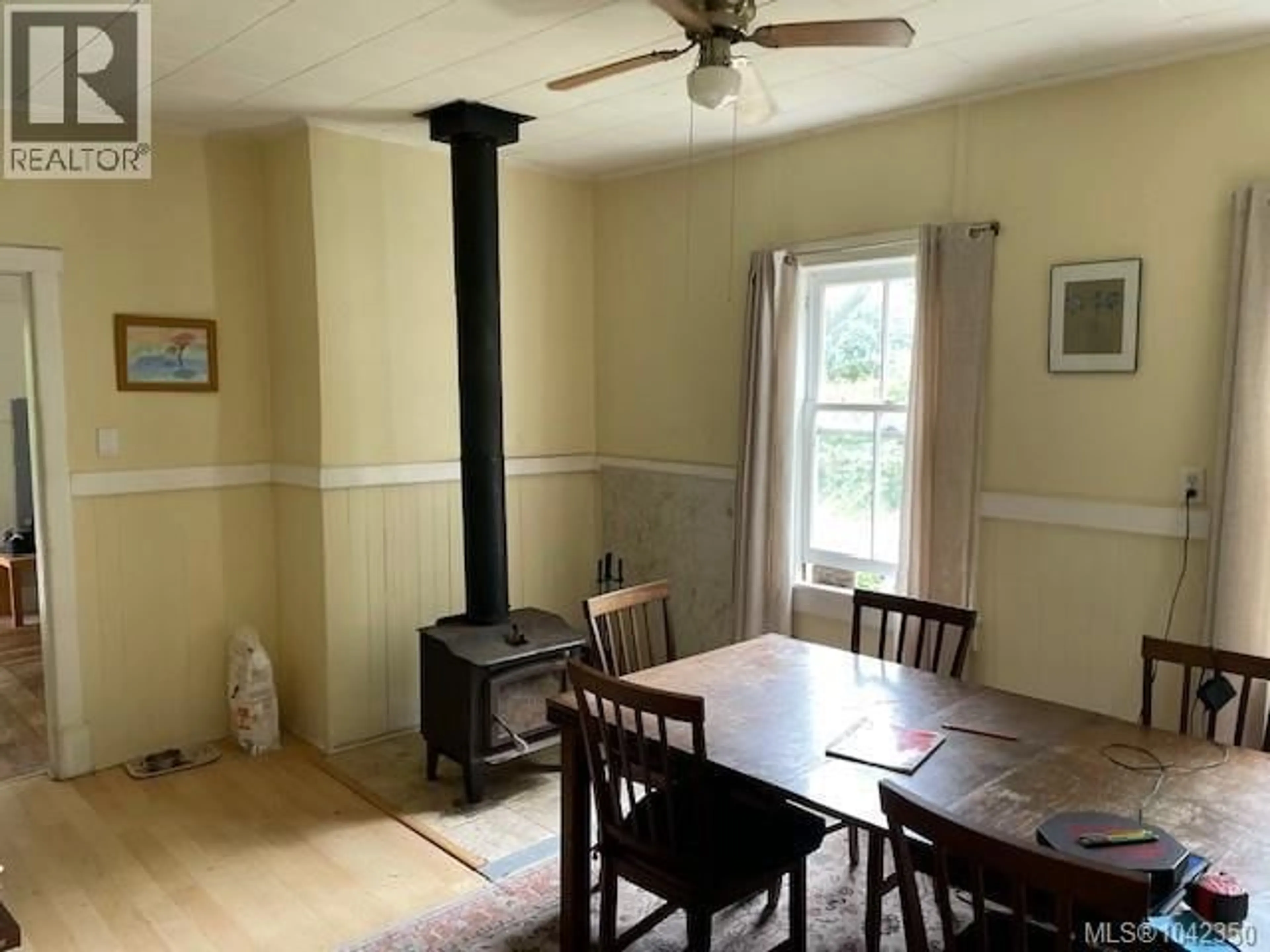 A pic of a room for 220 FULFORD-GANGES ROAD, Salt Spring British Columbia V8K2K7