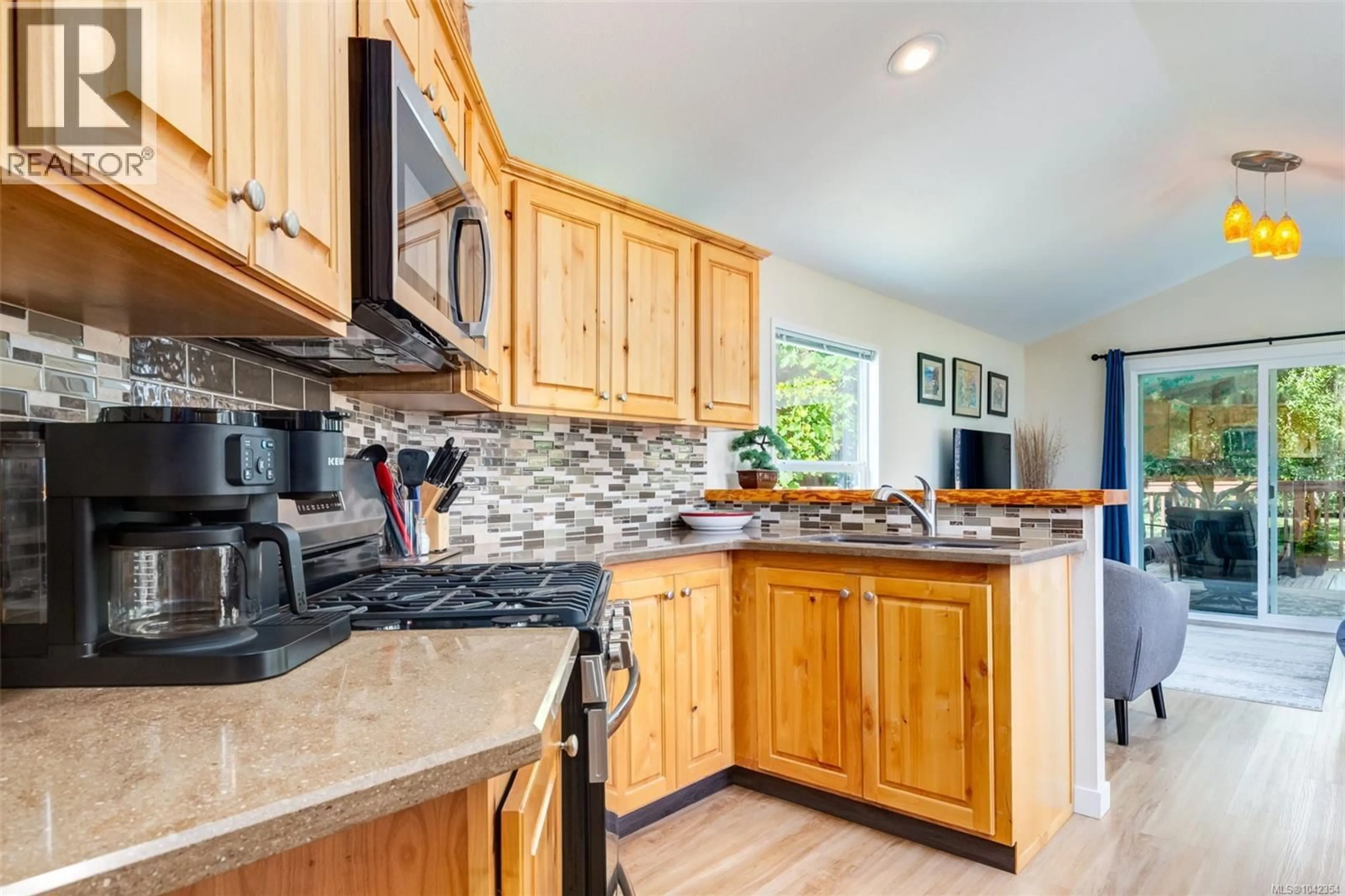 Open concept kitchen, unknown for 105 - 3042 RIVER ROAD, Chemainus British Columbia V0R1K3