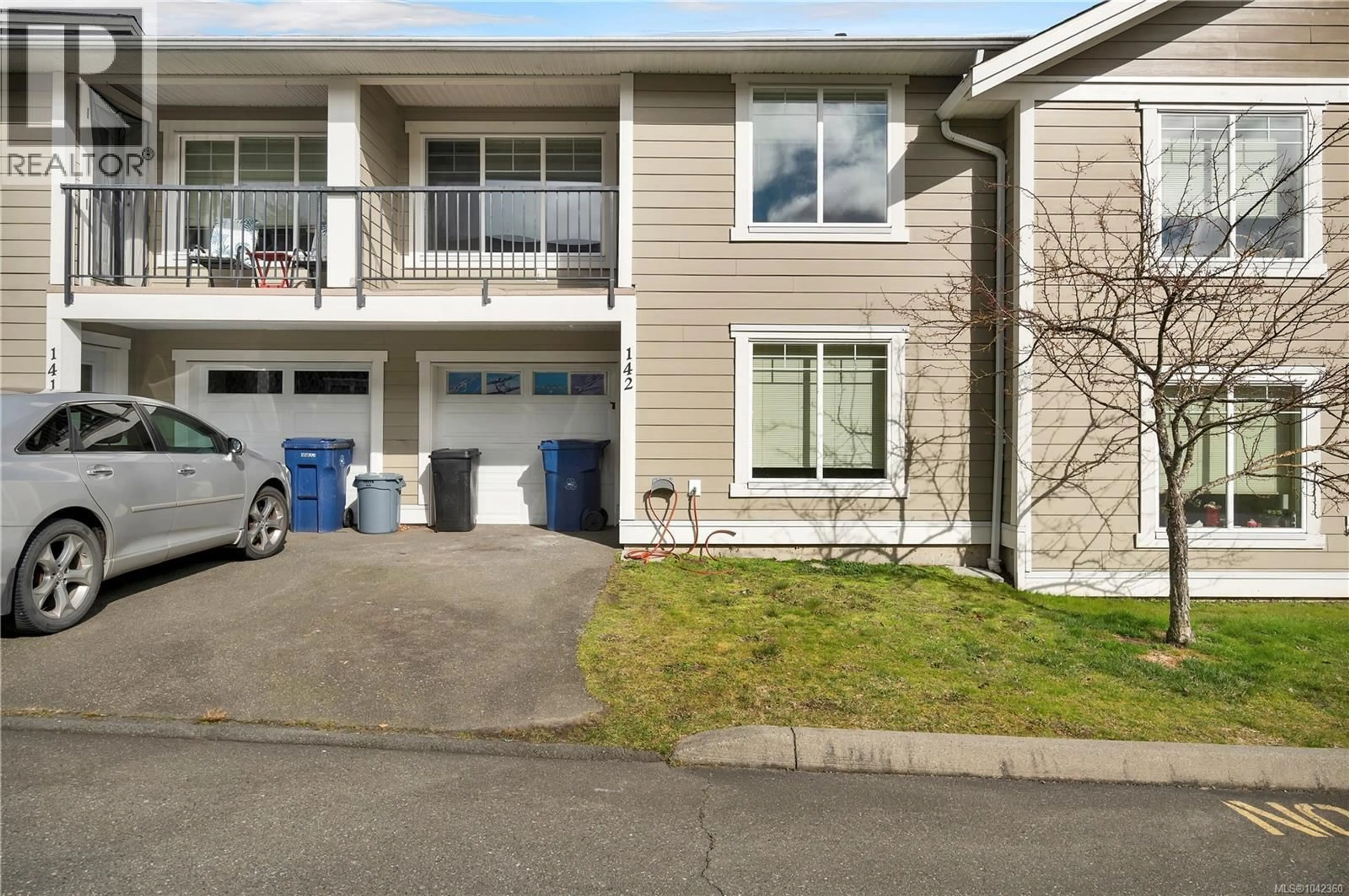Home with vinyl exterior material, street for 142 - 701 HILCHEY ROAD, Campbell River British Columbia V9W0A2