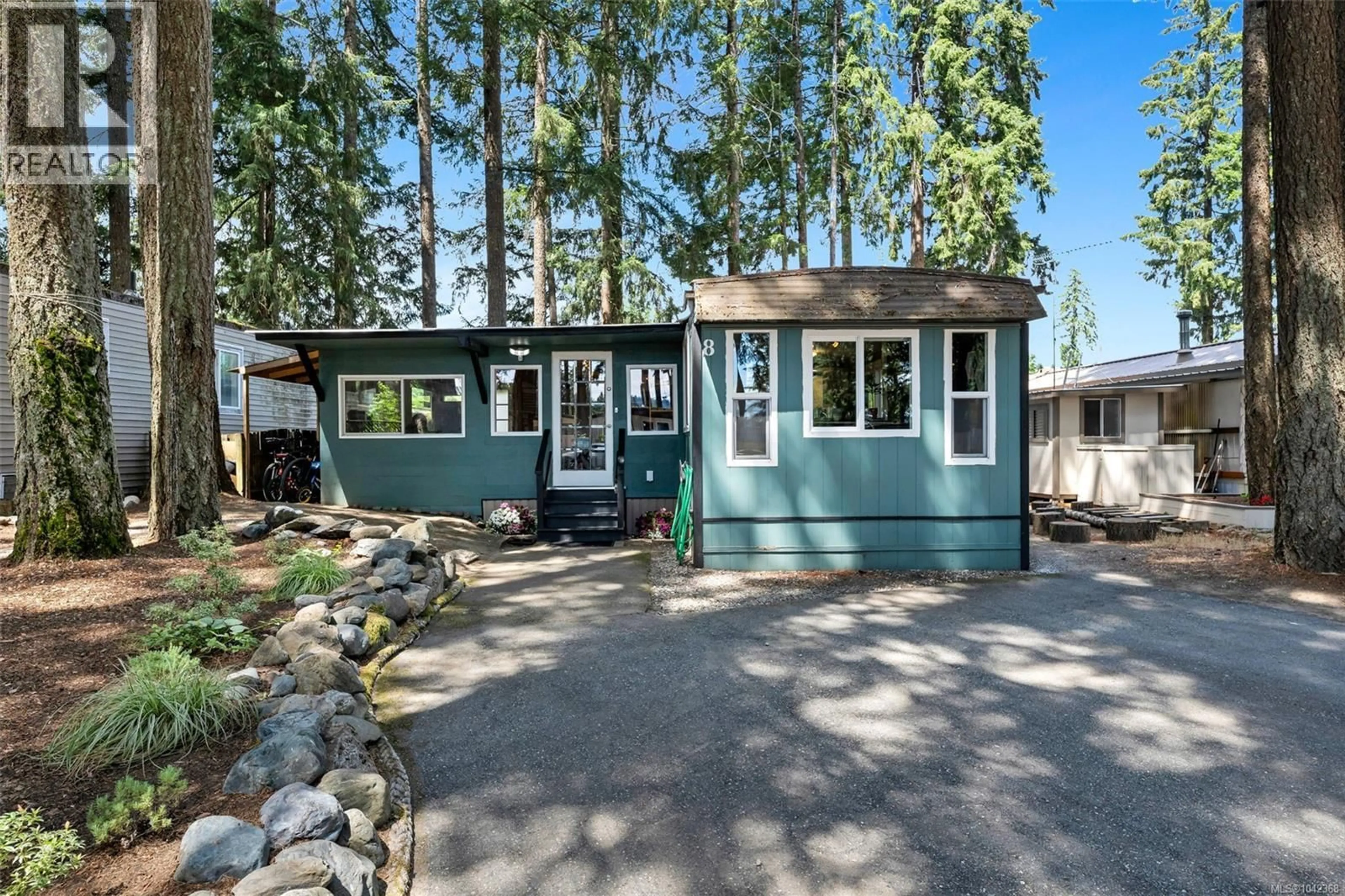 Home with vinyl exterior material, street for 8 - 3560 HALLBERG ROAD, Cassidy British Columbia V9G1L4