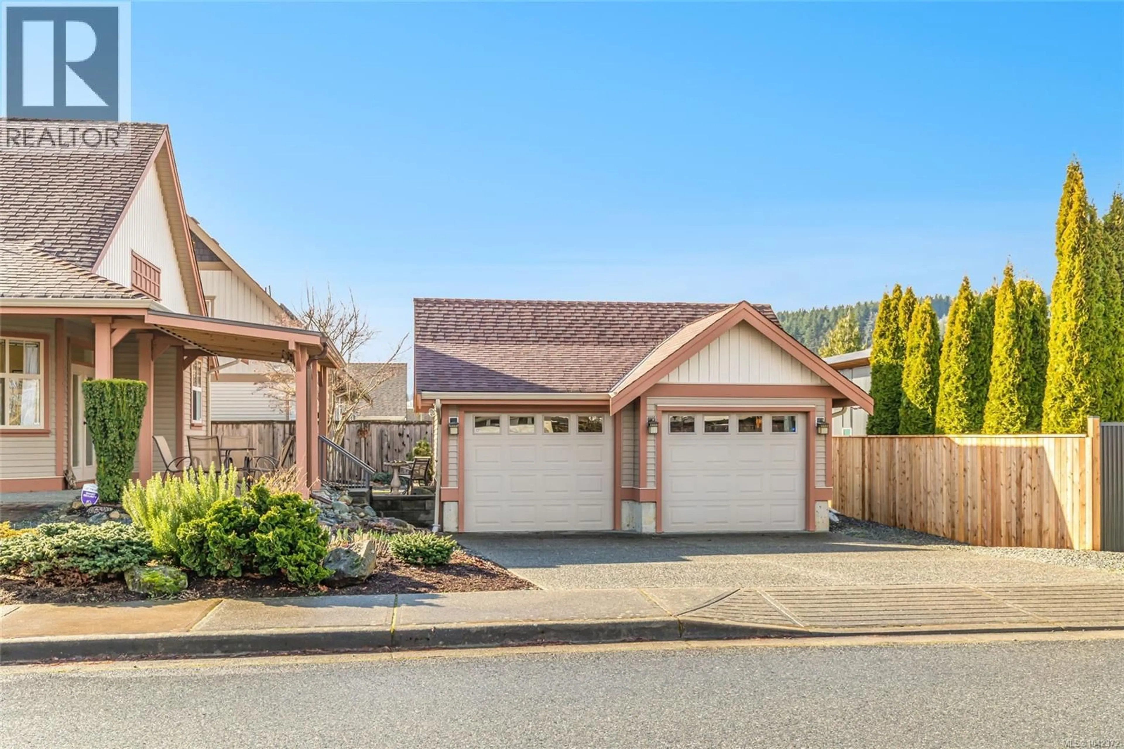 Unknown for 421 POETS TRAIL DRIVE, Nanaimo British Columbia V9R7B1