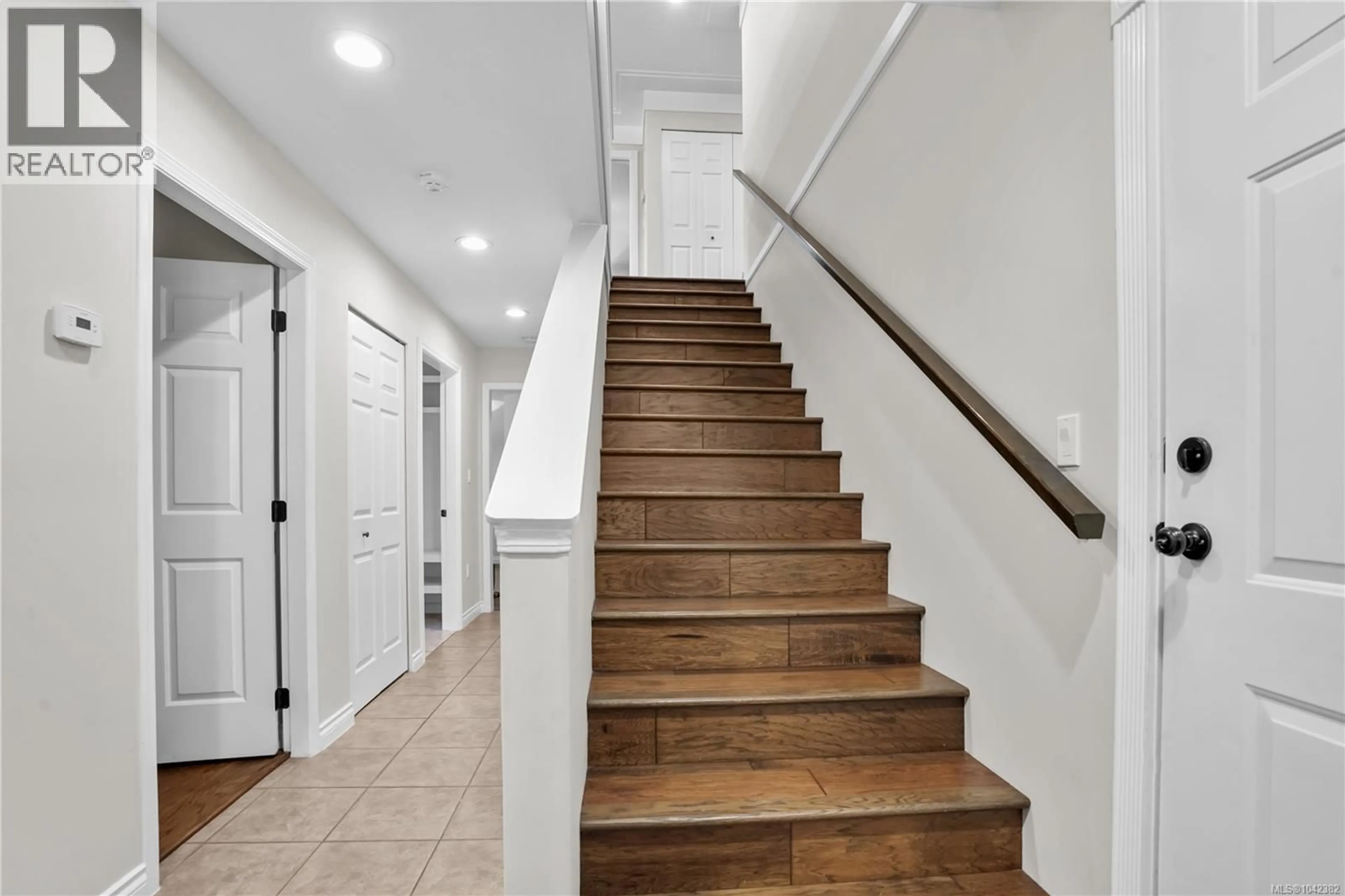 Stairs for 2035 GOURMAN PLACE, Langford British Columbia V9B6A9