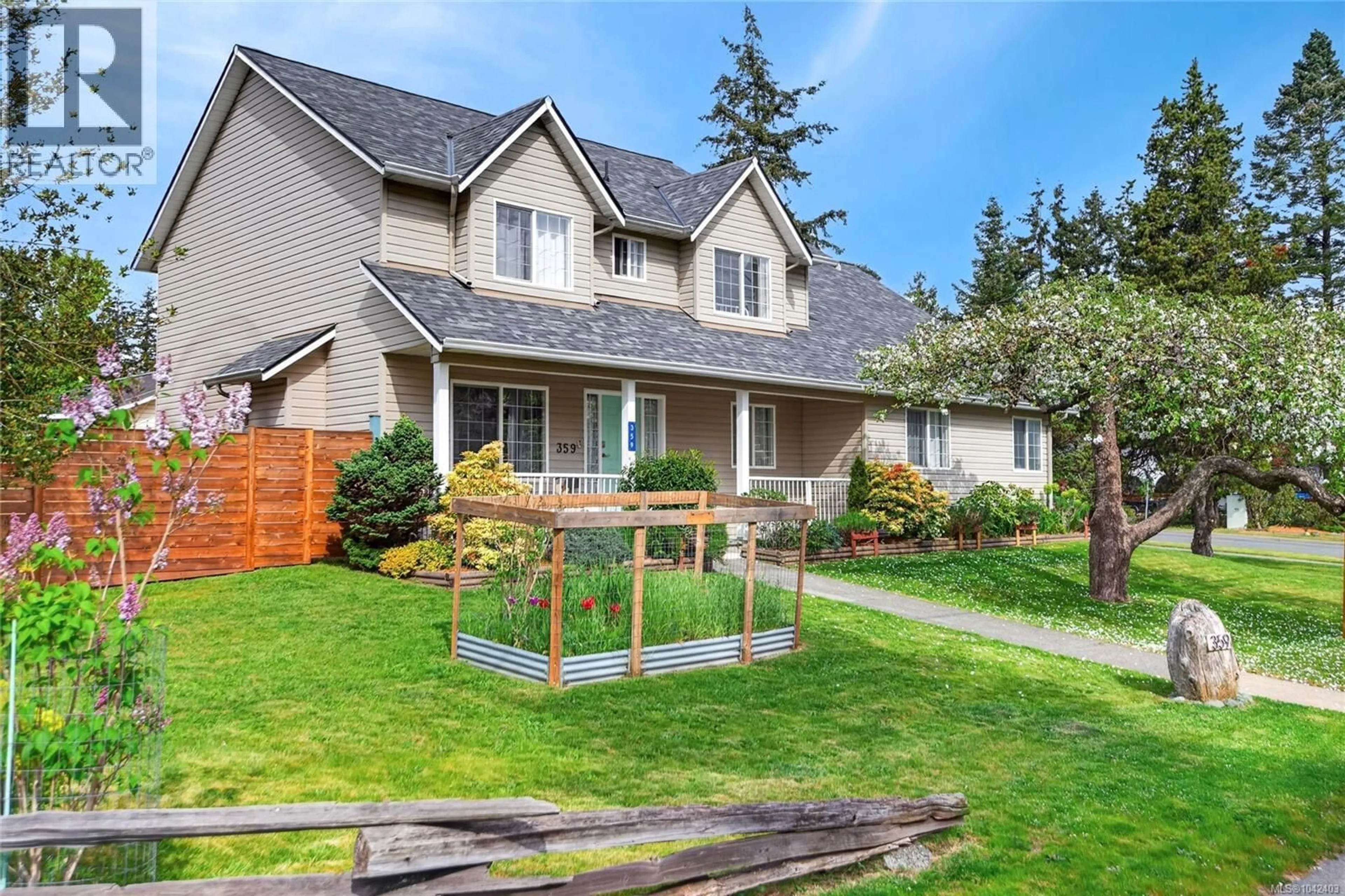Home with vinyl exterior material, street for 359 PRITCHARD ROAD, Comox British Columbia V9M2Y8