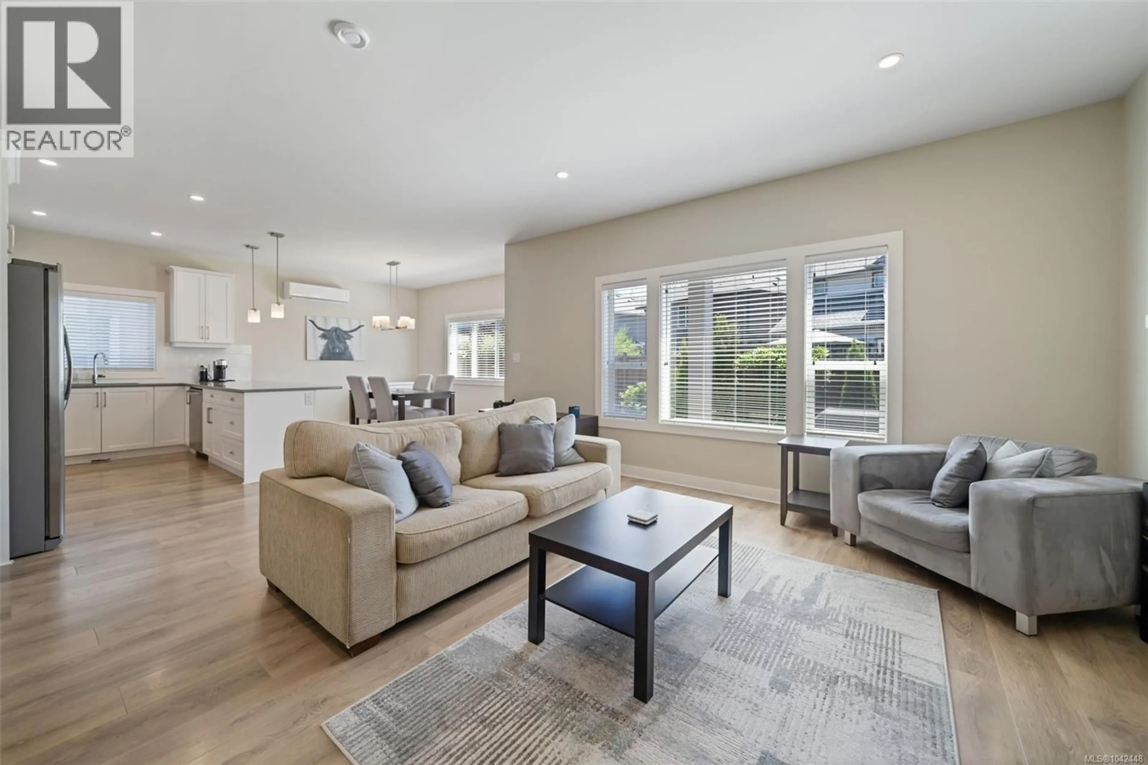 Living room with furniture, unknown for 1121 SMOKEHOUSE CRESCENT, Langford British Columbia V9C0M6