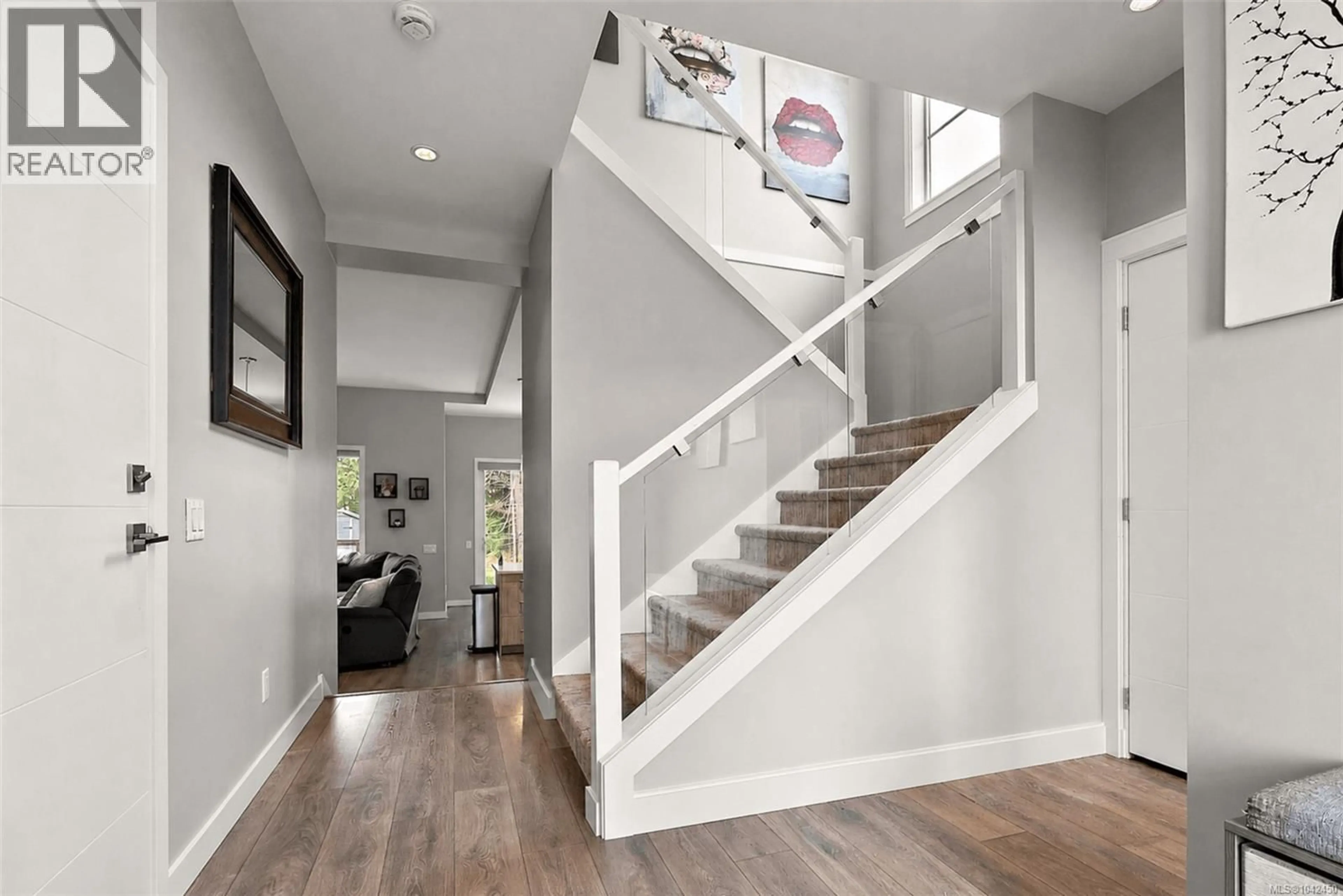 Stairs for 2402 BELLAMY ROAD, Langford British Columbia V9B0R8