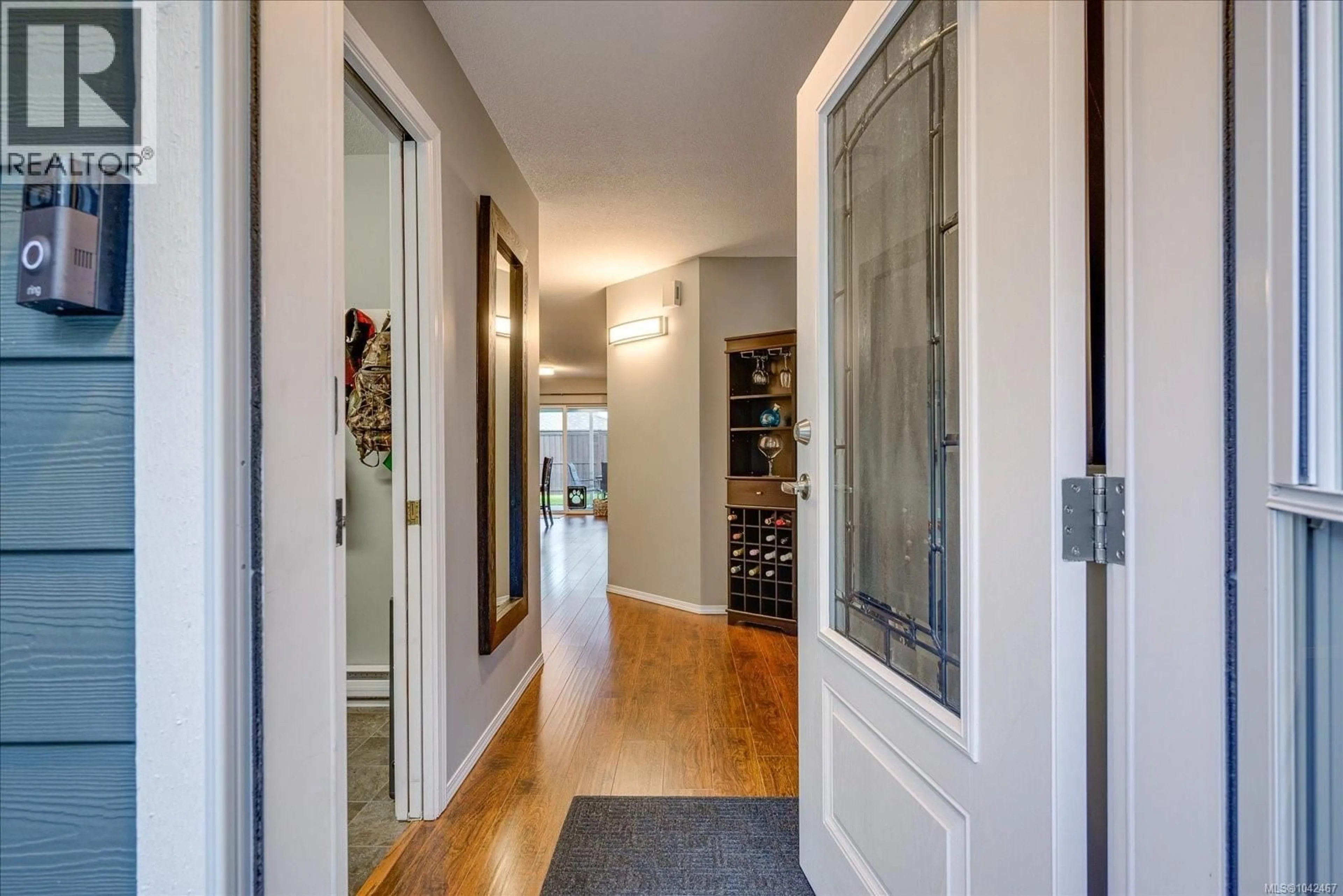 Indoor entryway for 308 CHURCH ROAD, Parksville British Columbia V9P2T8