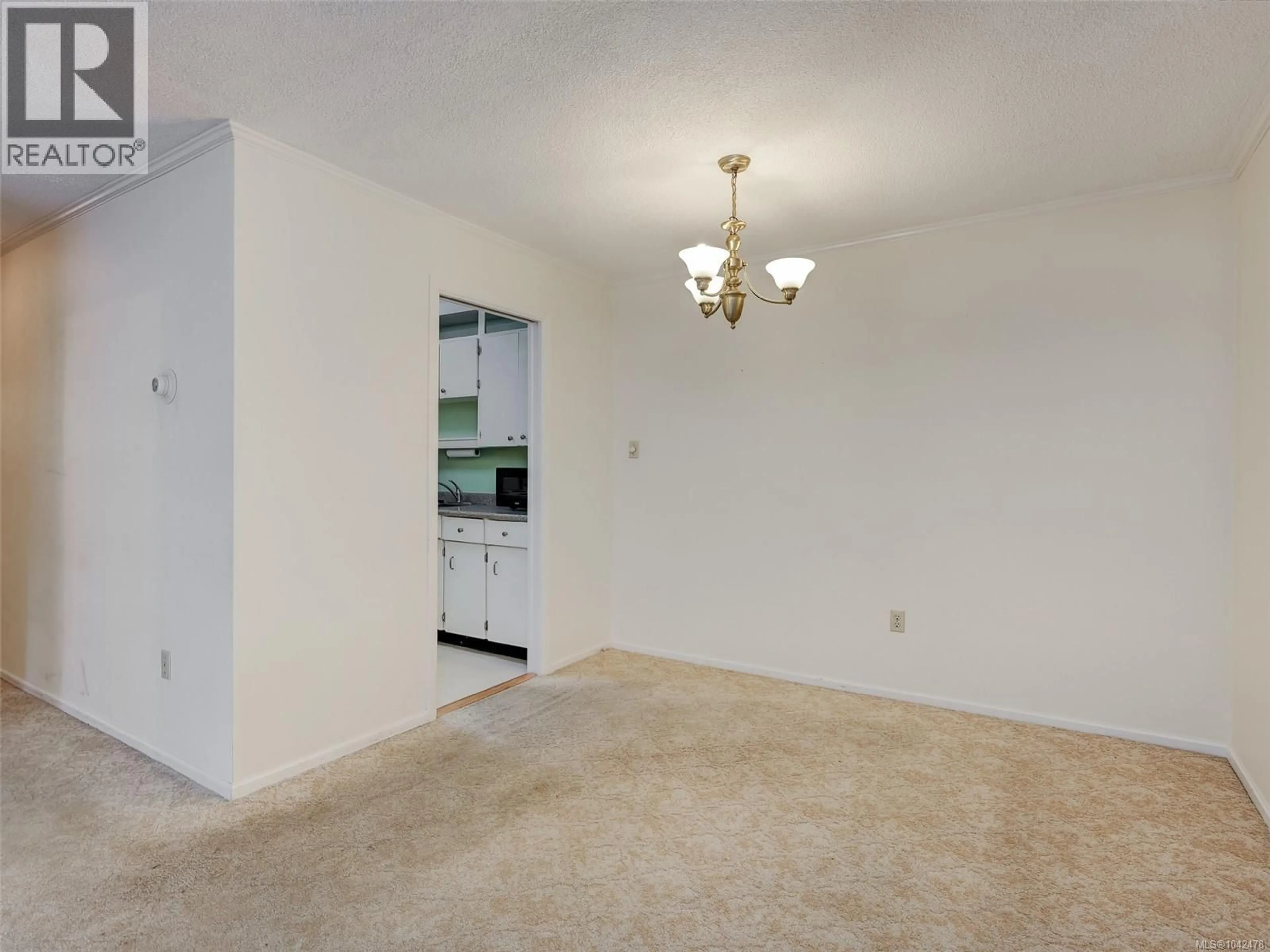 A pic of a room for 306 - 1124 ESQUIMALT ROAD, Esquimalt British Columbia V9A5N4