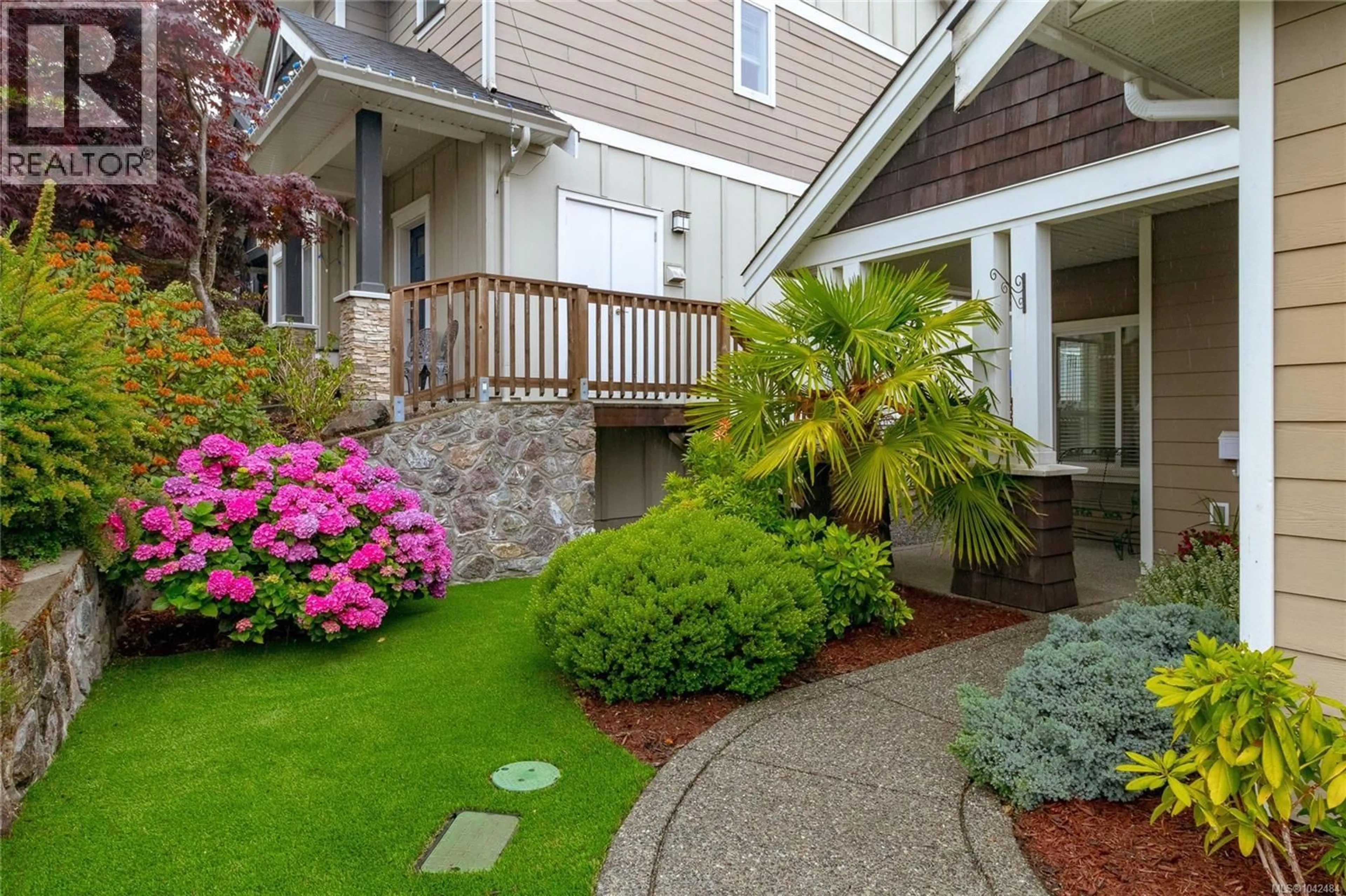 Patio, street for 3063 DORNIER ROAD, Langford British Columbia V9B0N2