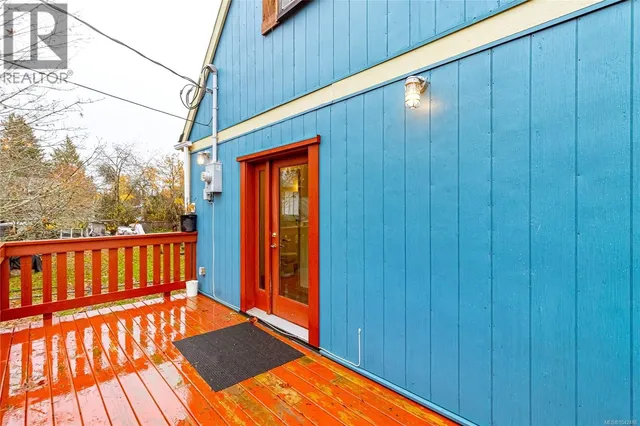 84 LAKEVIEW AVENUE, Lake Cowichan 4