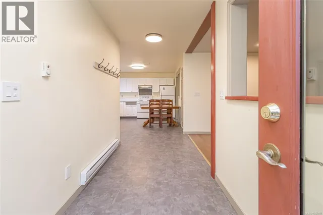 84 LAKEVIEW AVENUE, Lake Cowichan 5