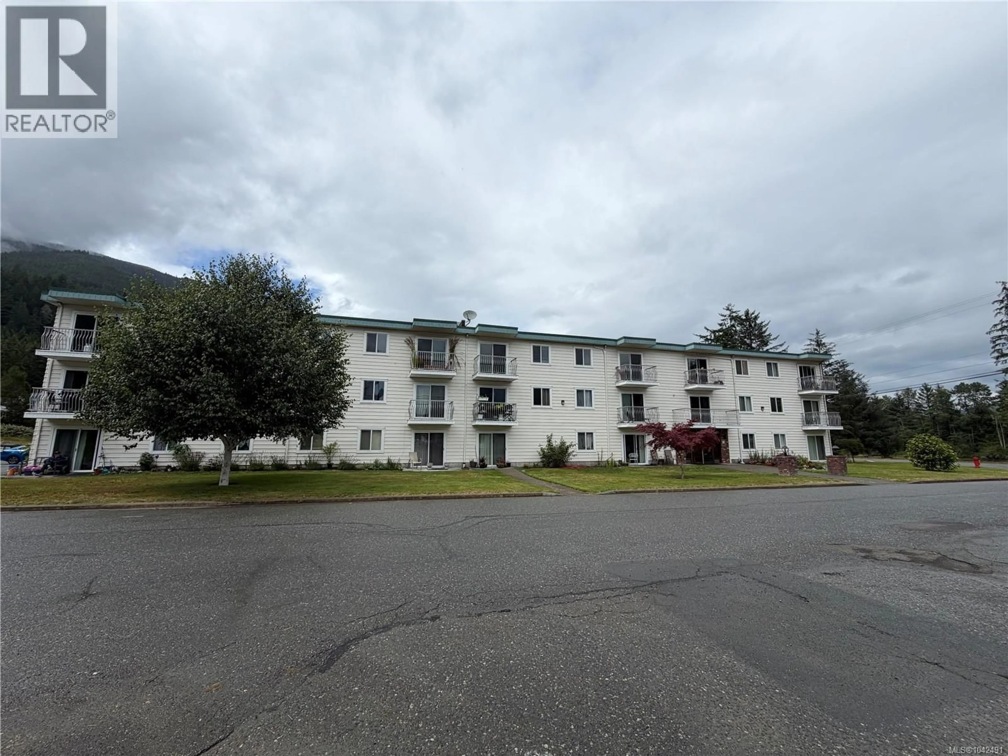 Unknown for 307 - 611 MACMILLAN DRIVE, Sayward British Columbia V0P1R0