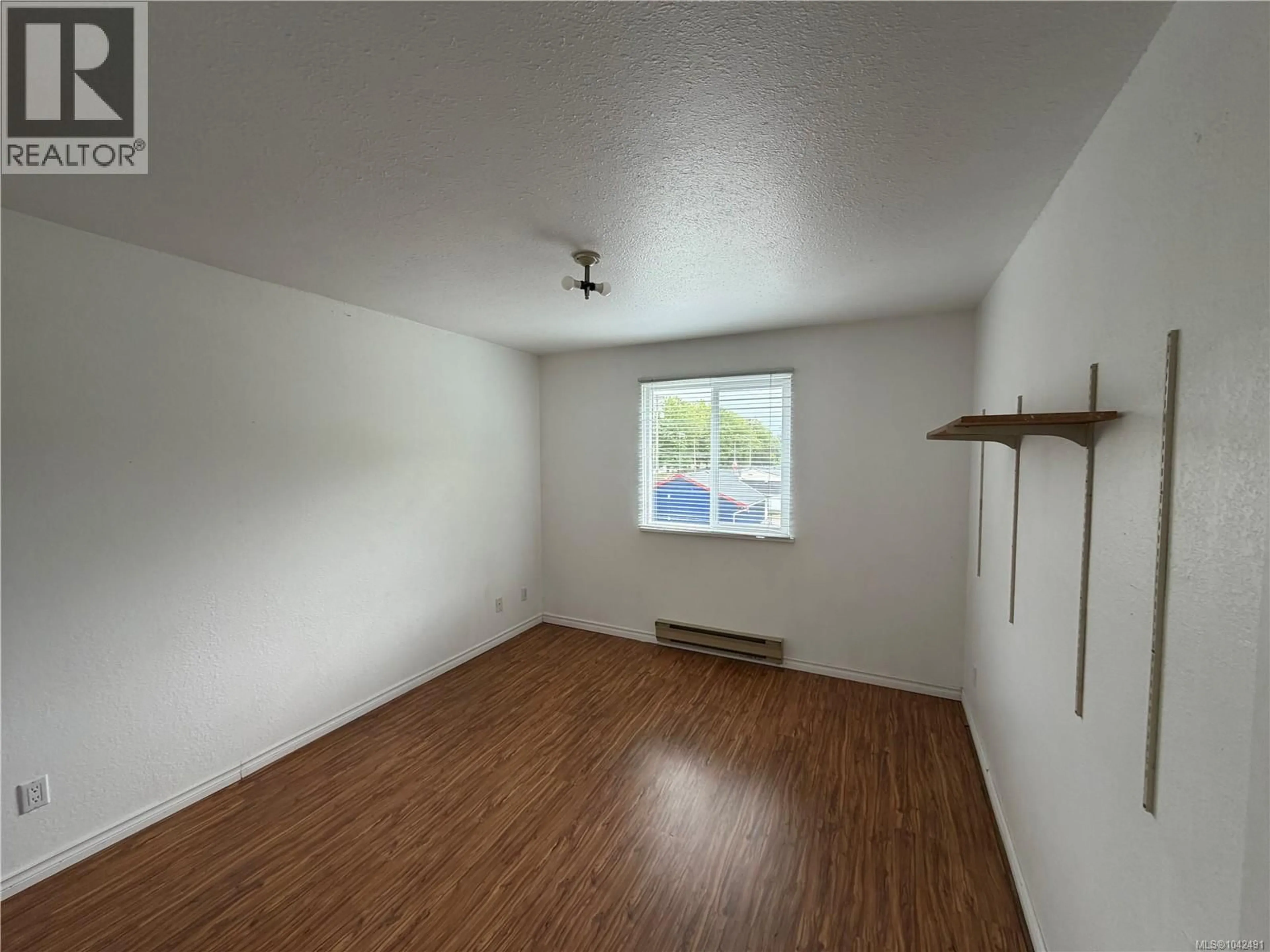 A pic of a room for 307 - 611 MACMILLAN DRIVE, Sayward British Columbia V0P1R0