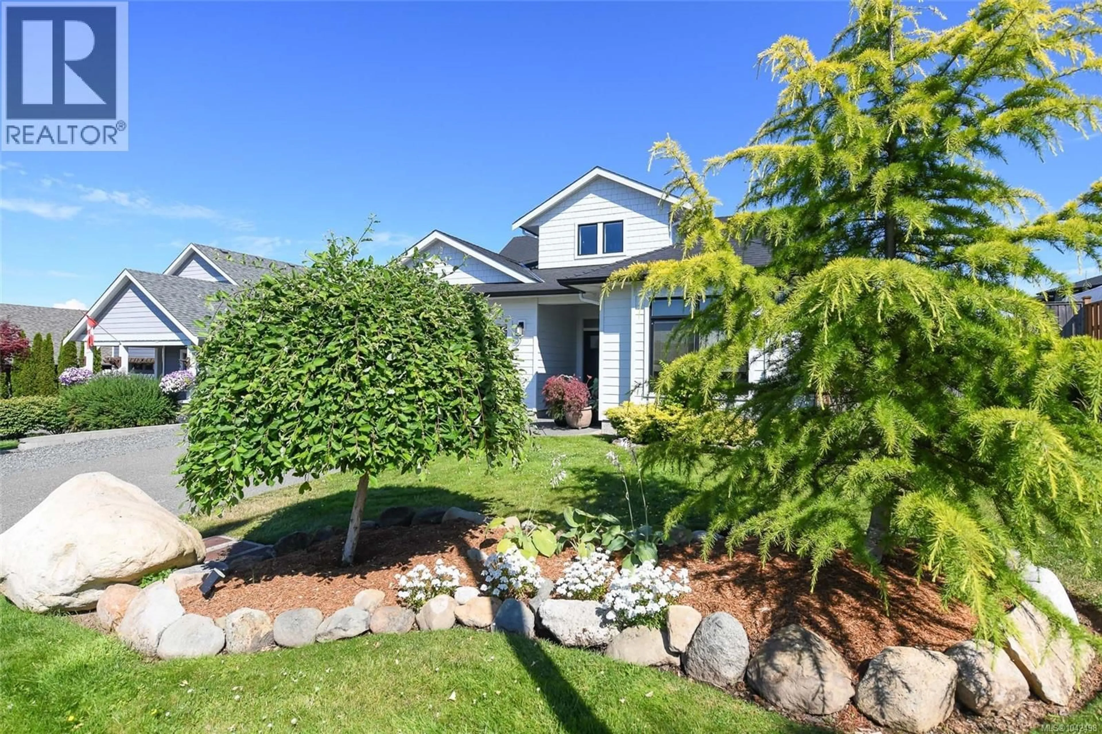 Home with vinyl exterior material, street for 4199 CHANCELLOR CRESCENT, Courtenay British Columbia V9N0E7