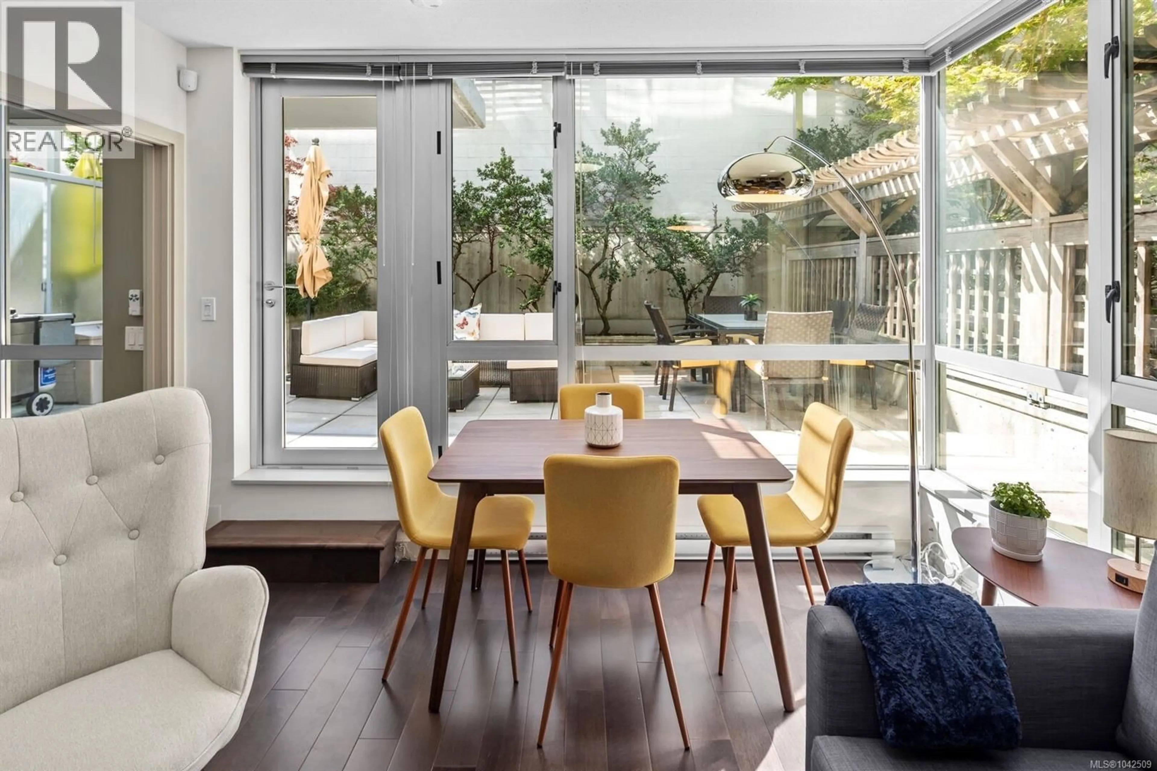 Dining room, unknown for 201 - 732 CORMORANT STREET, Victoria British Columbia V8W1P8