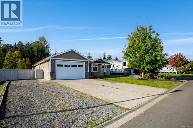 117 STRATHCONA WAY, Campbell River 2