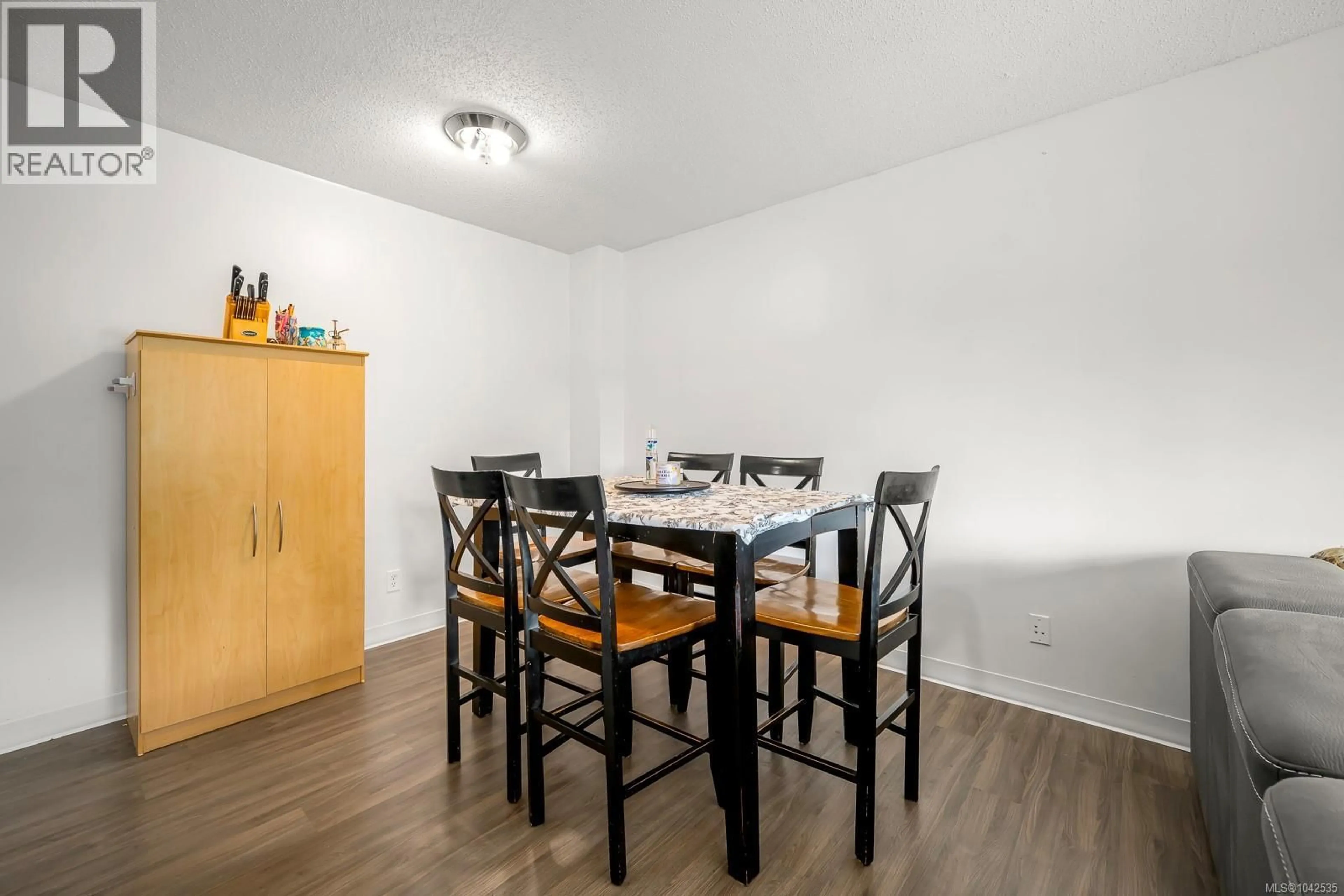 Dining room, wood/laminate floor for 306A - 178 BACK ROAD, Courtenay British Columbia V9N3W6
