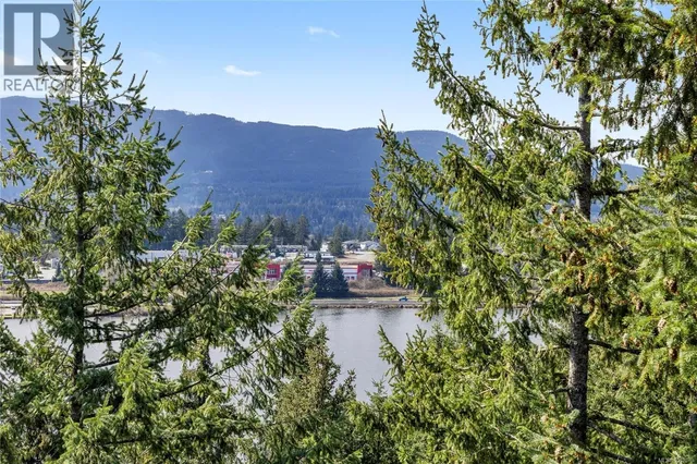 340 SUMMIT DRIVE, Nanaimo 3