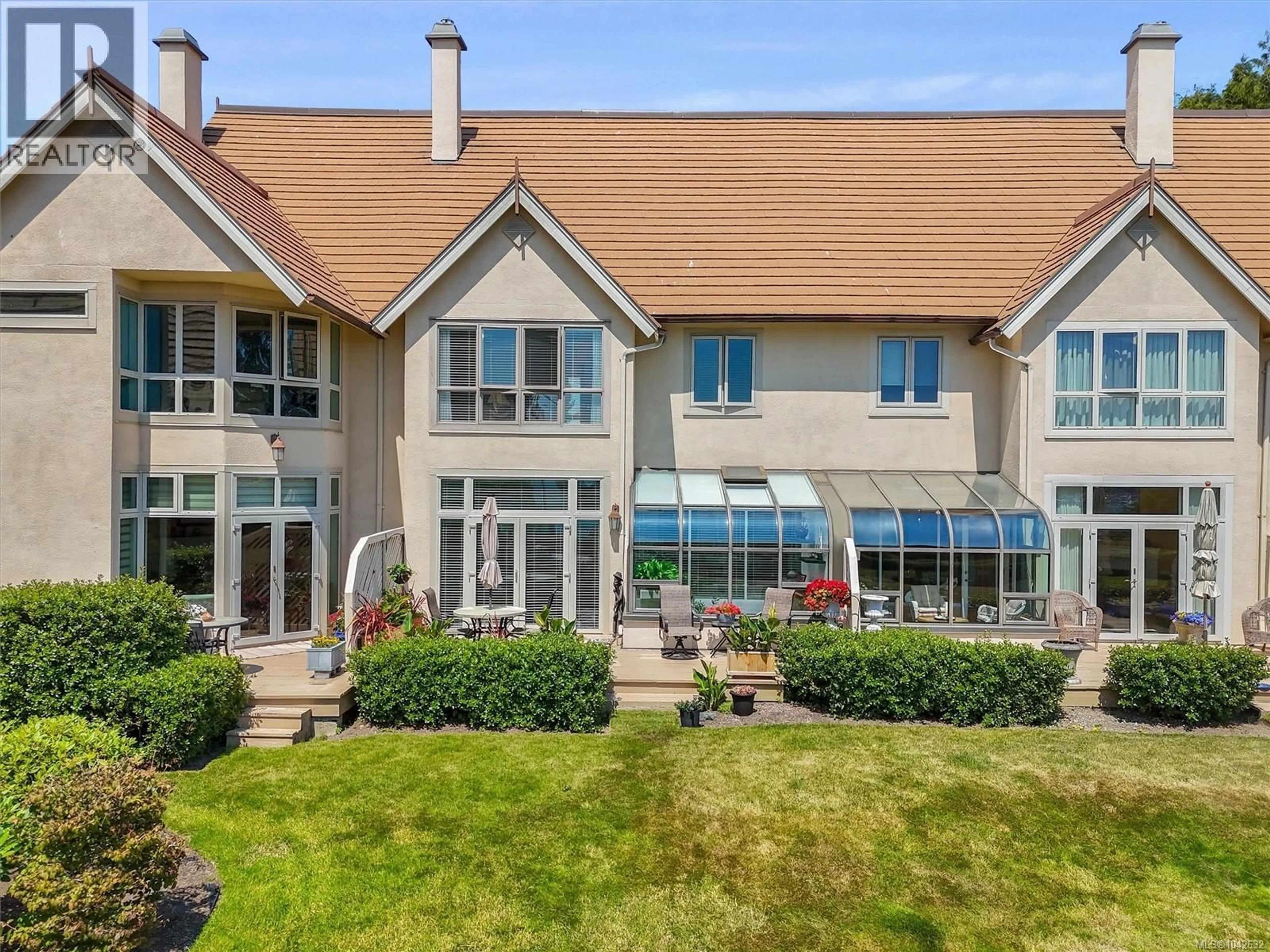 Unknown for 140 - 210 RUSSELL STREET, Victoria British Columbia V9A3X2