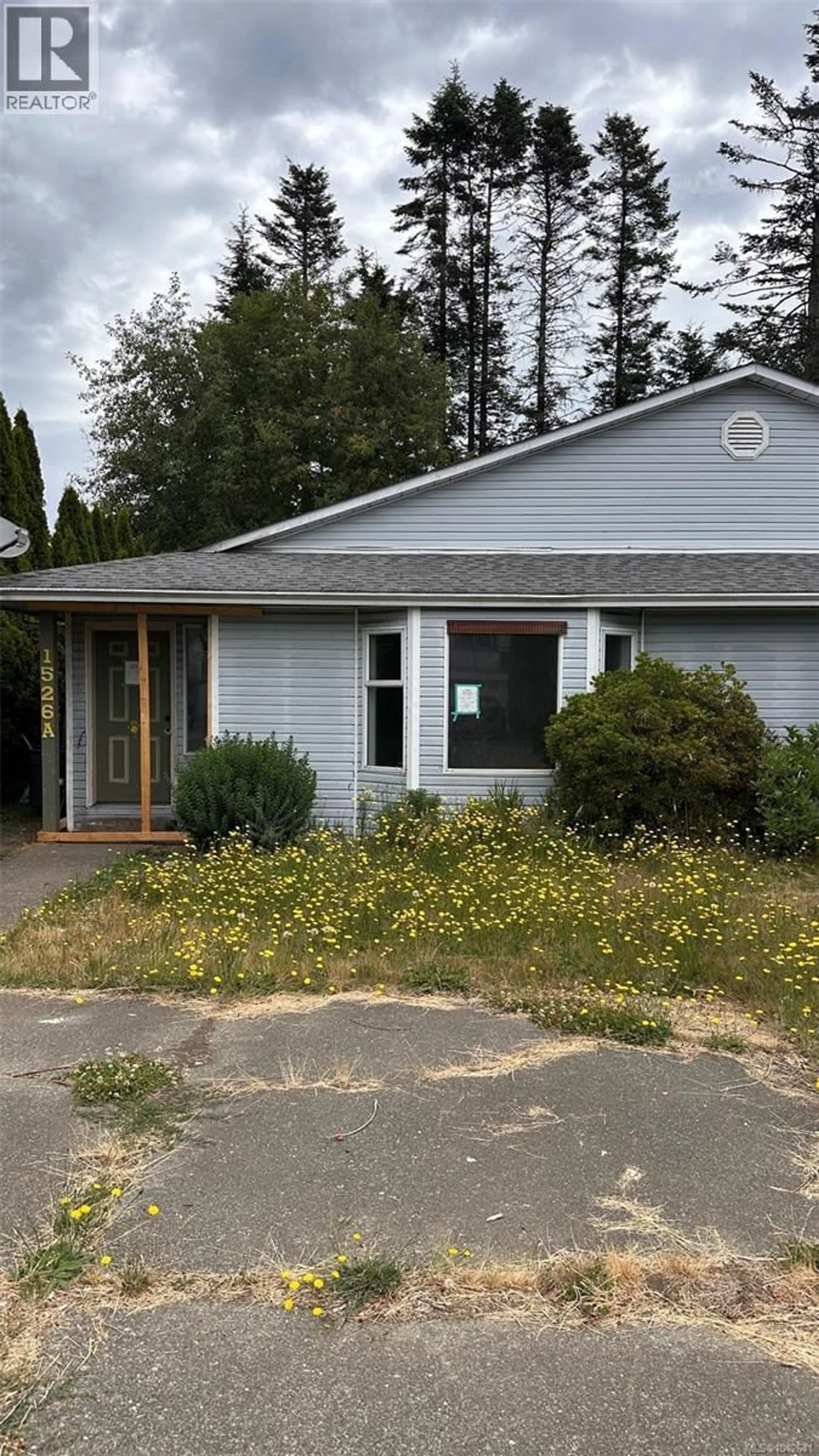 Home with vinyl exterior material, street for A - 1526 BURGESS ROAD, Courtenay British Columbia V9N5W8