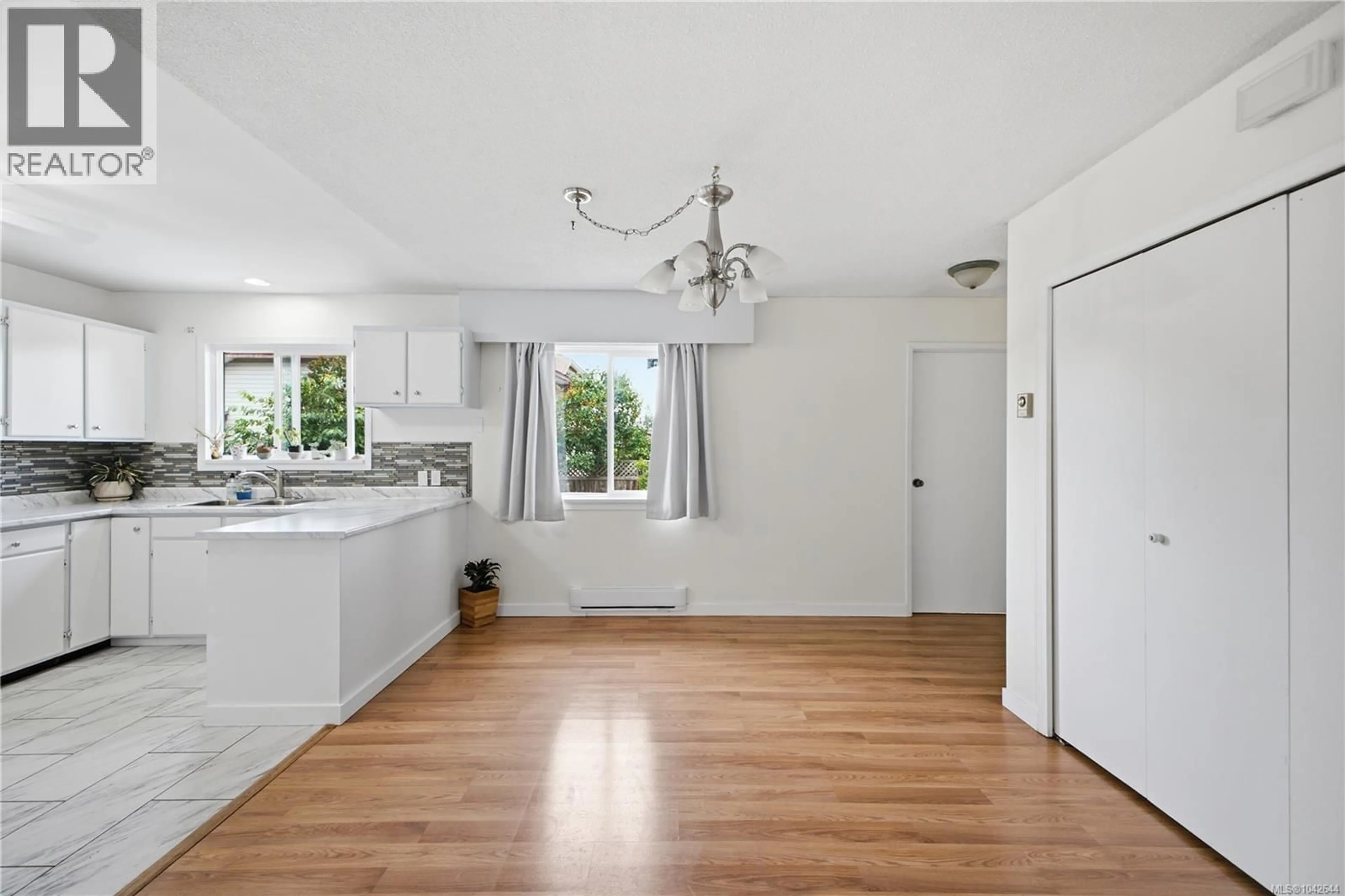 Unknown for 2505 ALDER STREET SOUTH, Campbell River British Columbia V9W5T3