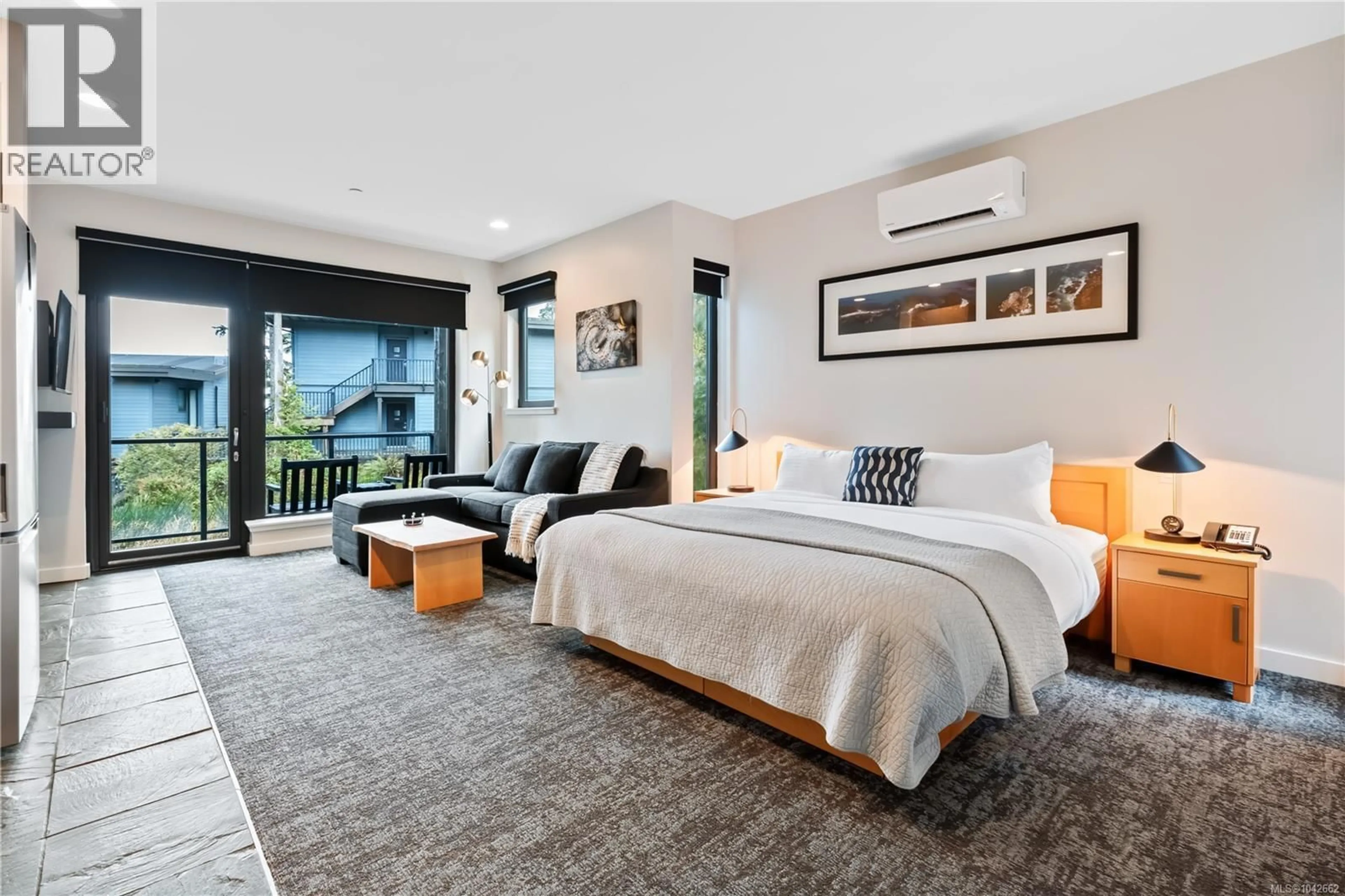Bedroom with bed, carpet floor for 2202 - 596 MARINE DRIVE, Ucluelet British Columbia V0R3A0