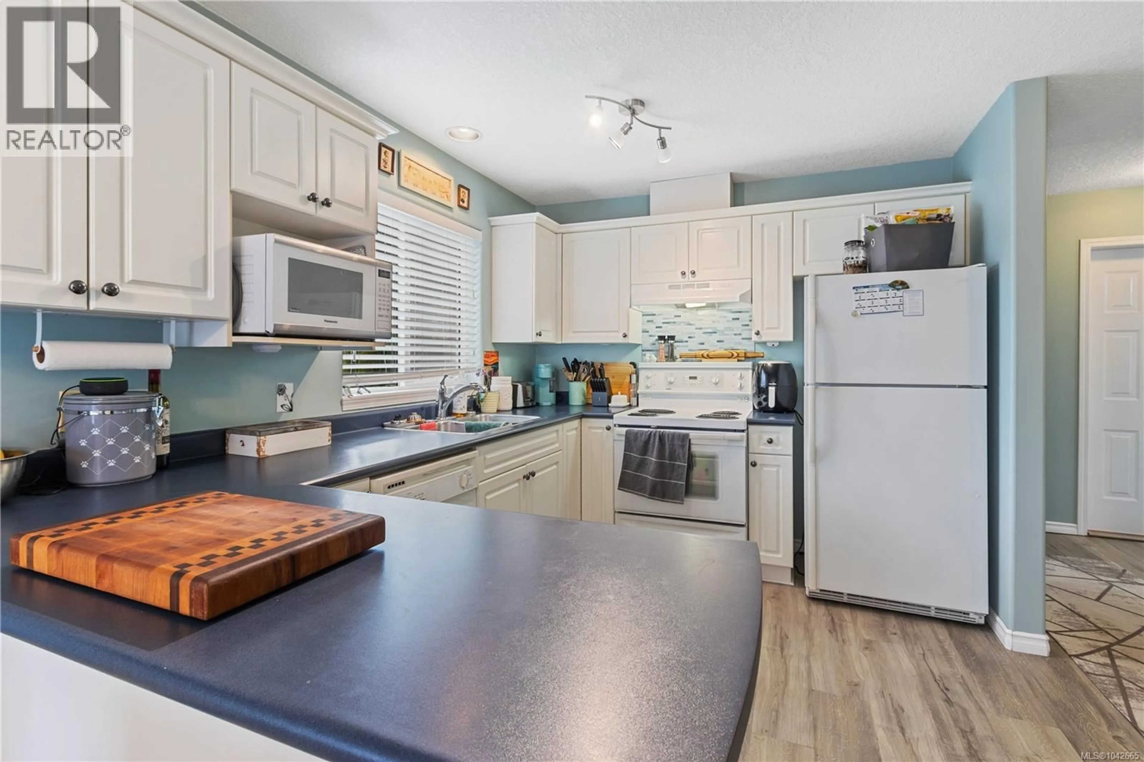 Unknown for 4895 FAIRBROOK CRESCENT, Nanaimo British Columbia V9T6L6