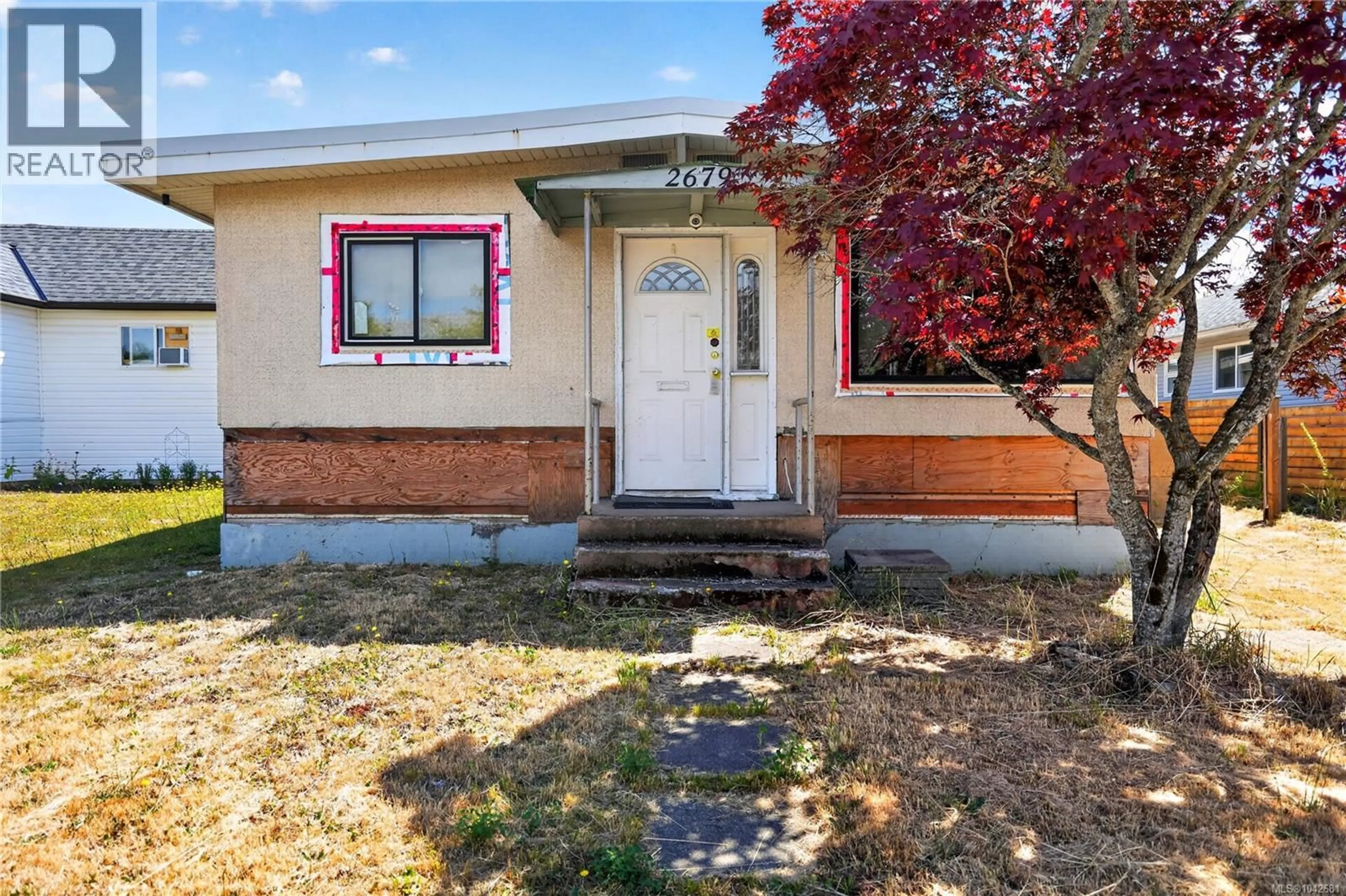 Home with vinyl exterior material, street for 2679 4TH AVENUE, Port Alberni British Columbia V9Y2C4