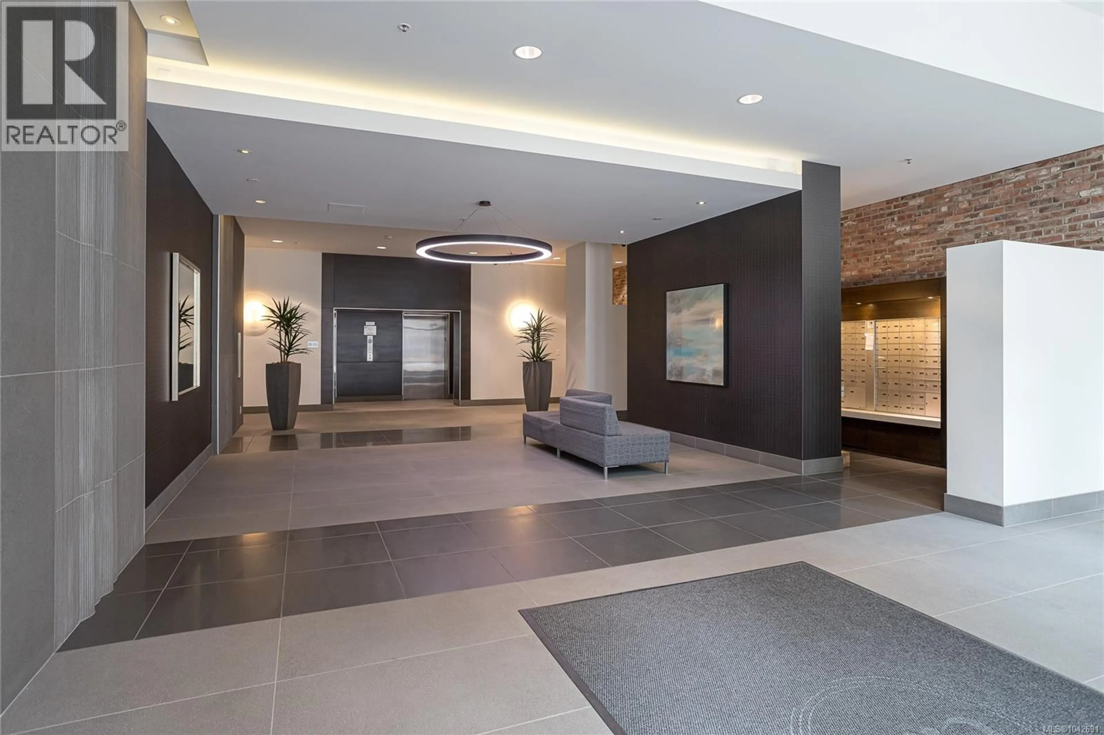 Lobby for 603 - 728 YATES STREET, Victoria British Columbia V8W0C8
