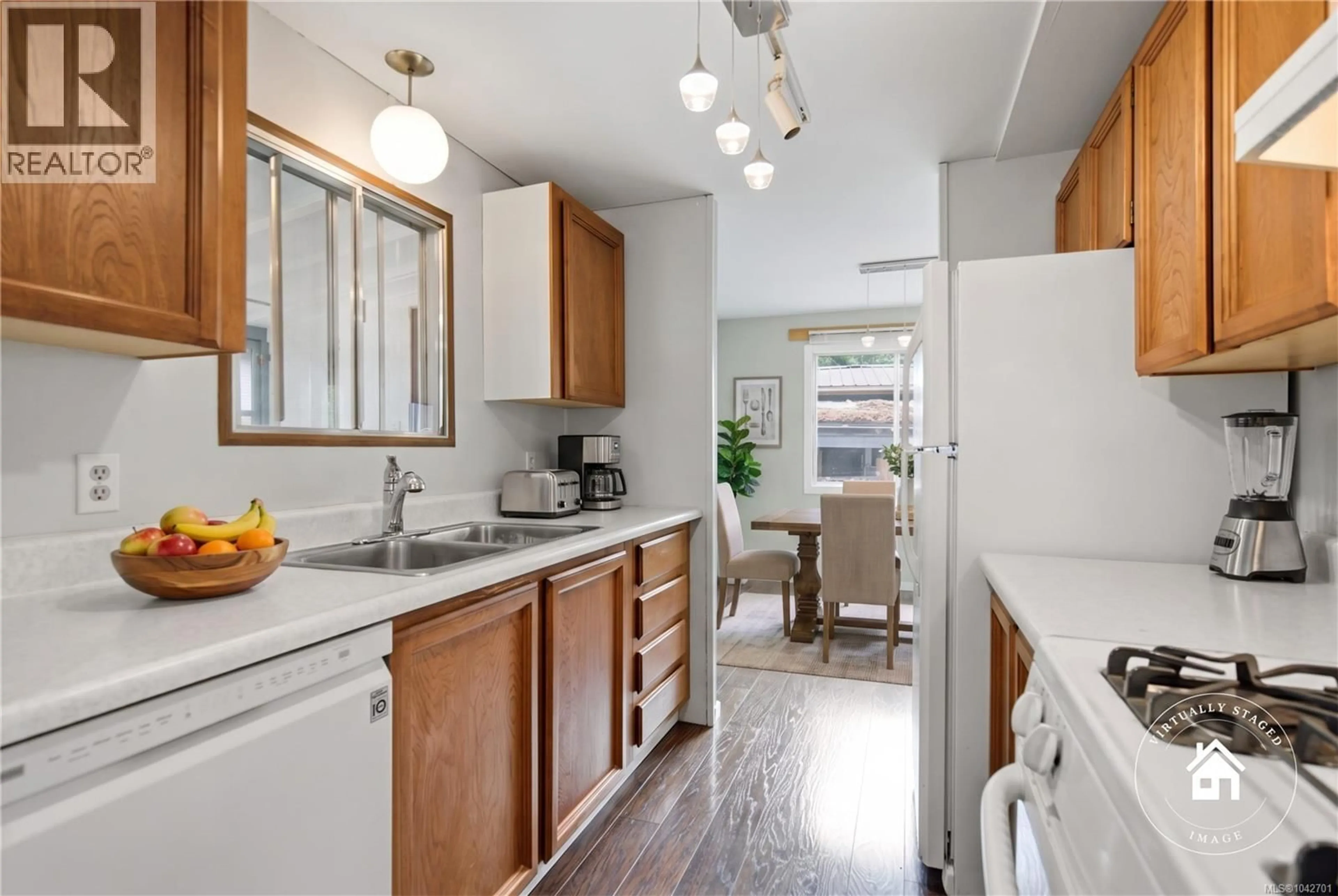 Standard kitchen, unknown for 25 - 1247 ARBUTUS ROAD, Parksville British Columbia V9P1R4