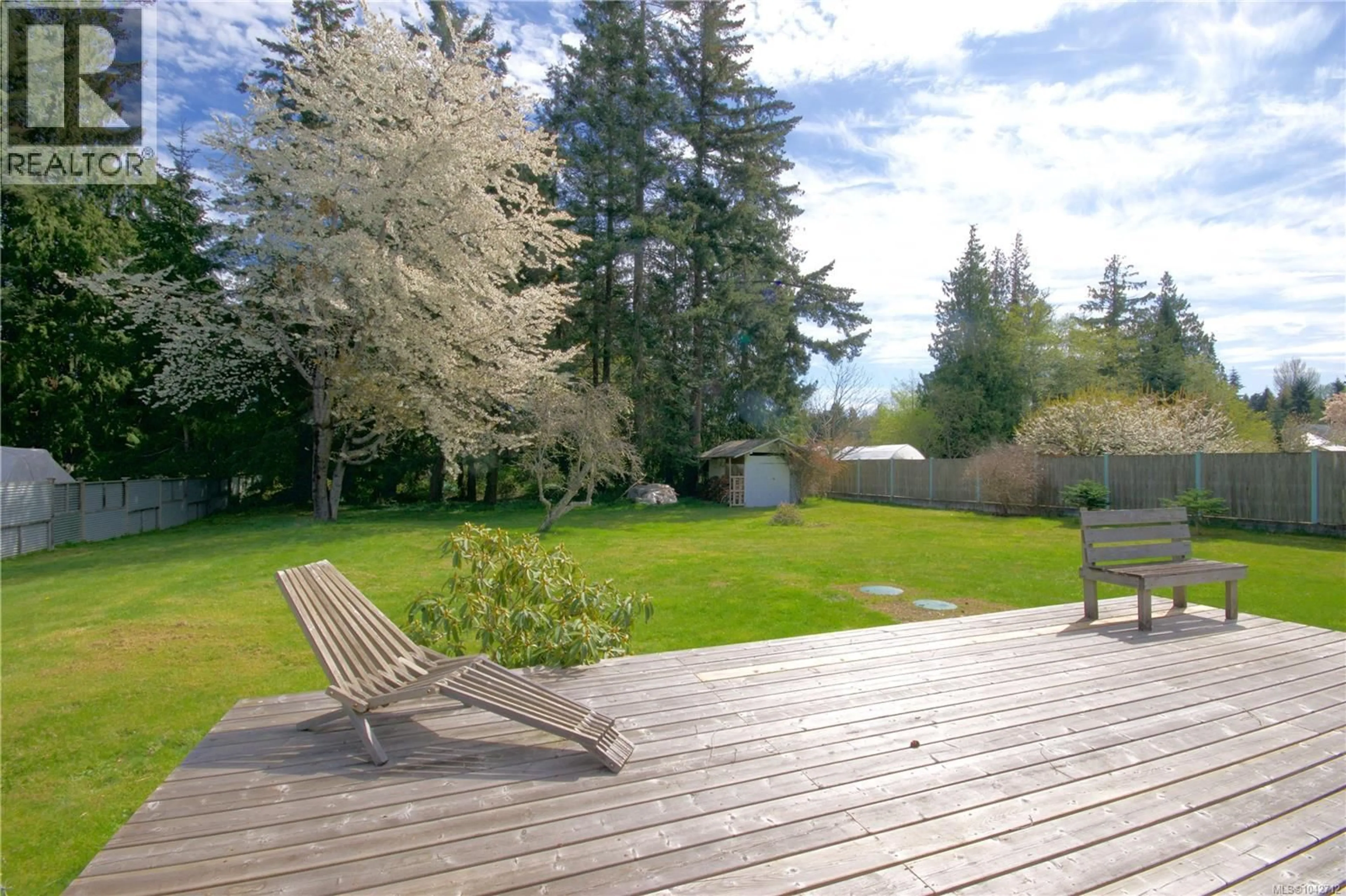 A pic from outside/outdoor area/front of a property/back of a property/a pic from drone, forest/trees view for 603 JOHNSTONE ROAD, Parksville British Columbia V9P2A5
