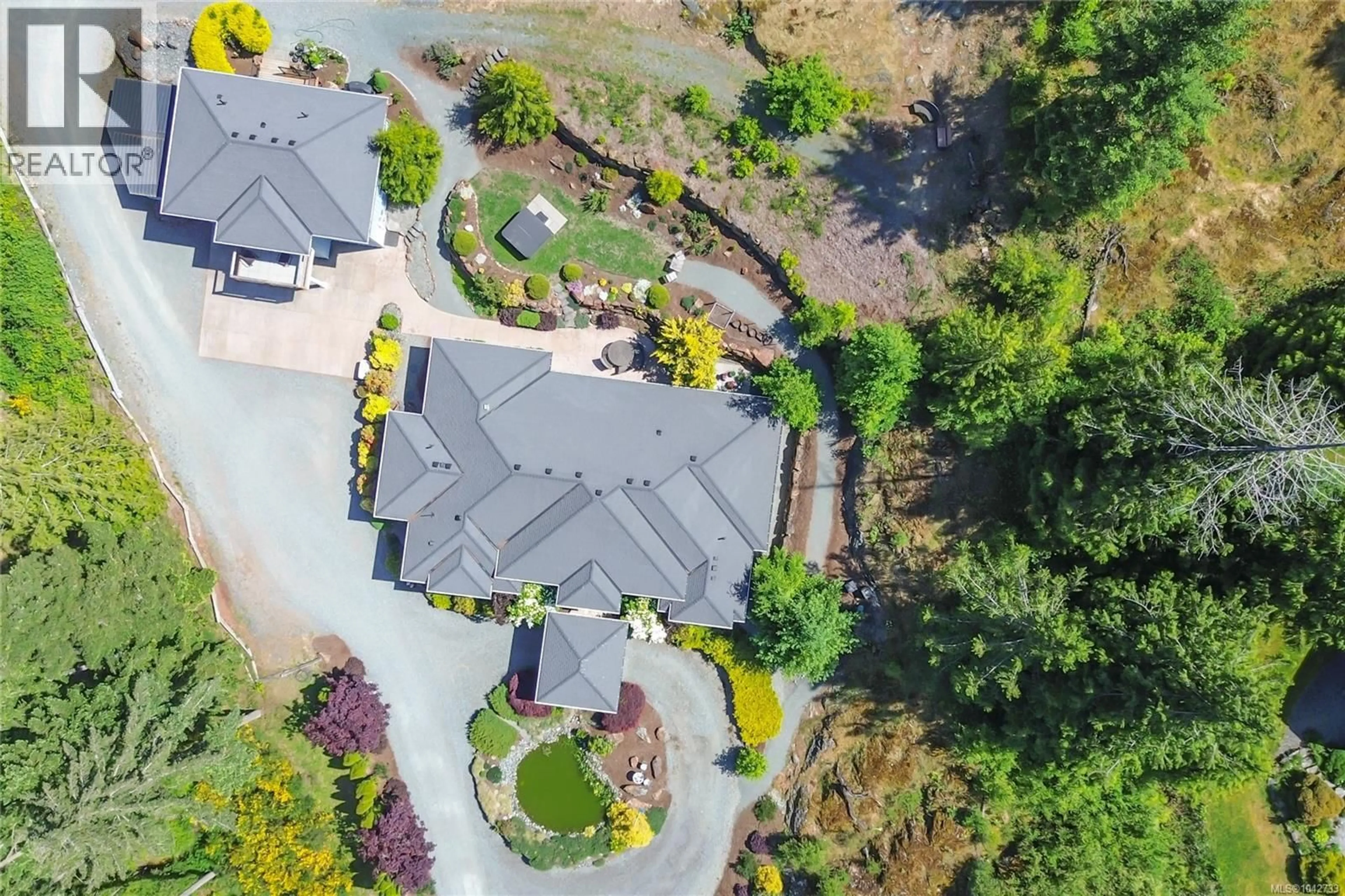 A pic from outside/outdoor area/front of a property/back of a property/a pic from drone, unknown for 7487 RELKE ROAD, Duncan British Columbia V9L6A7