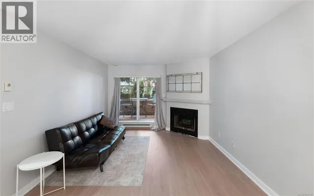 105 - 2520 WARK STREET, Victoria 2