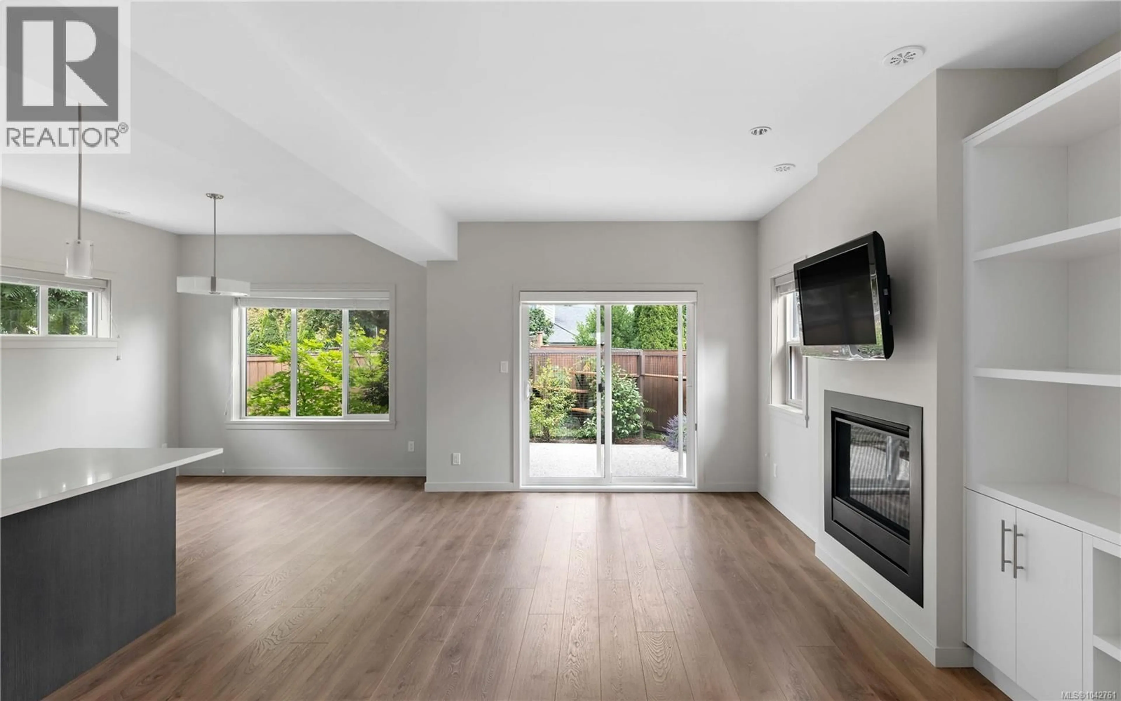 Unknown for 7022 WALLACE DRIVE, Central Saanich British Columbia V8M1G1