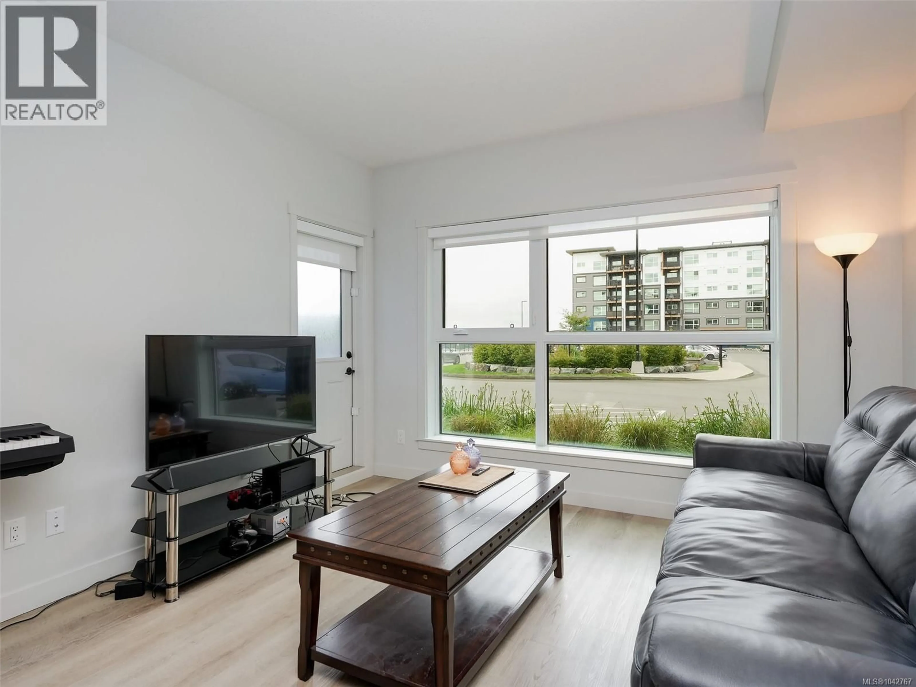 Living room with furniture, unknown for 108A - 2461 GATEWAY ROAD, Langford British Columbia V9B6M6