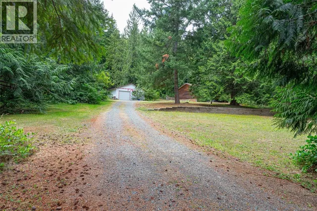 740 SPIDER LAKE ROAD, Qualicum Beach 5